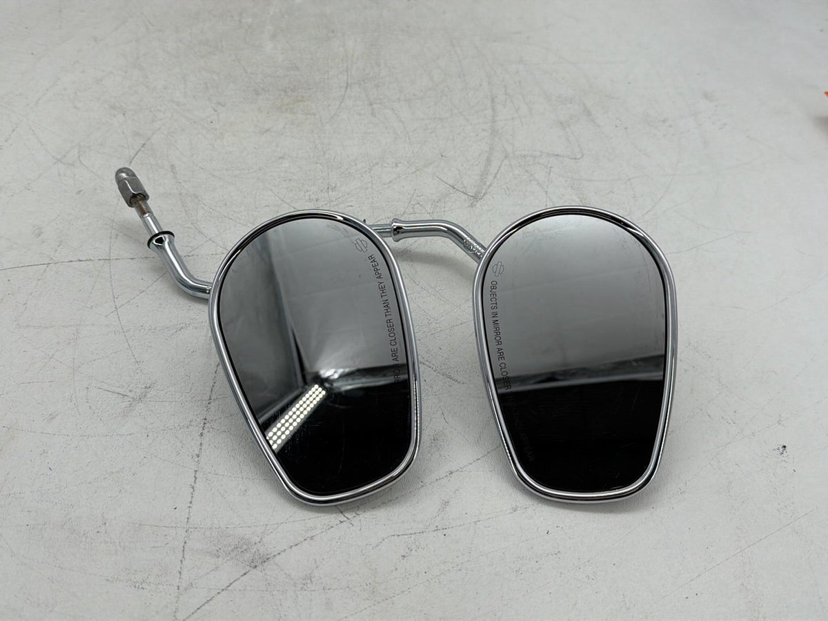 2011 Harley Electra Glide Touring Ultra OEM Left Right Rear View Mirror