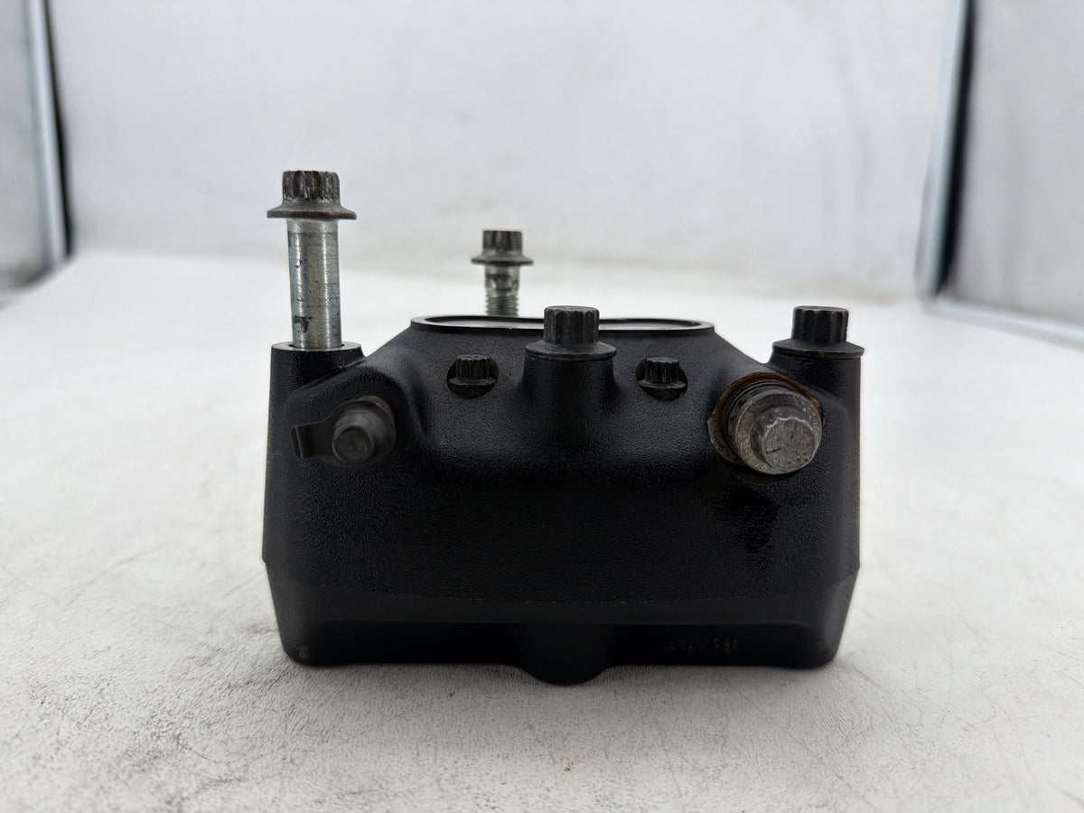2002 Harley Electra Glide Touring FLHT OEM Front Right 1 Brake Caliper