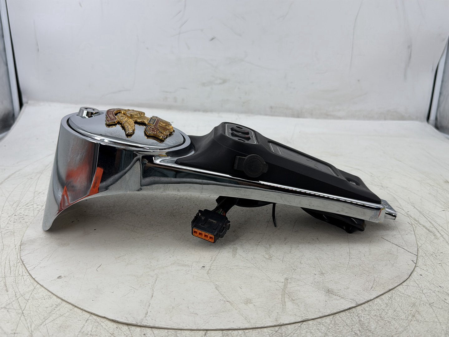 1998 Harley Touring FLHTCUI Electra Glide Ultra OEM Fuel Gas Tank Dash Console NOKey