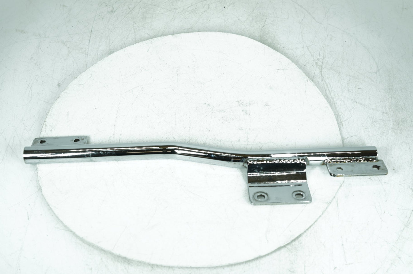 2010 Harley Softail FLSTC Heritage Classic OEM Exhaust Muffler Interconnect Bracket Support Bar