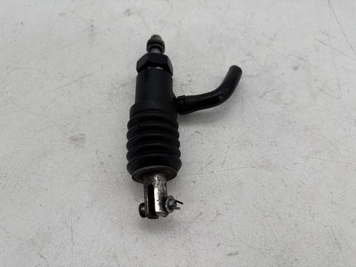 1997 Harley Road King Touring FLHR OEM Rear Brake Master Cylinder 41755-97A