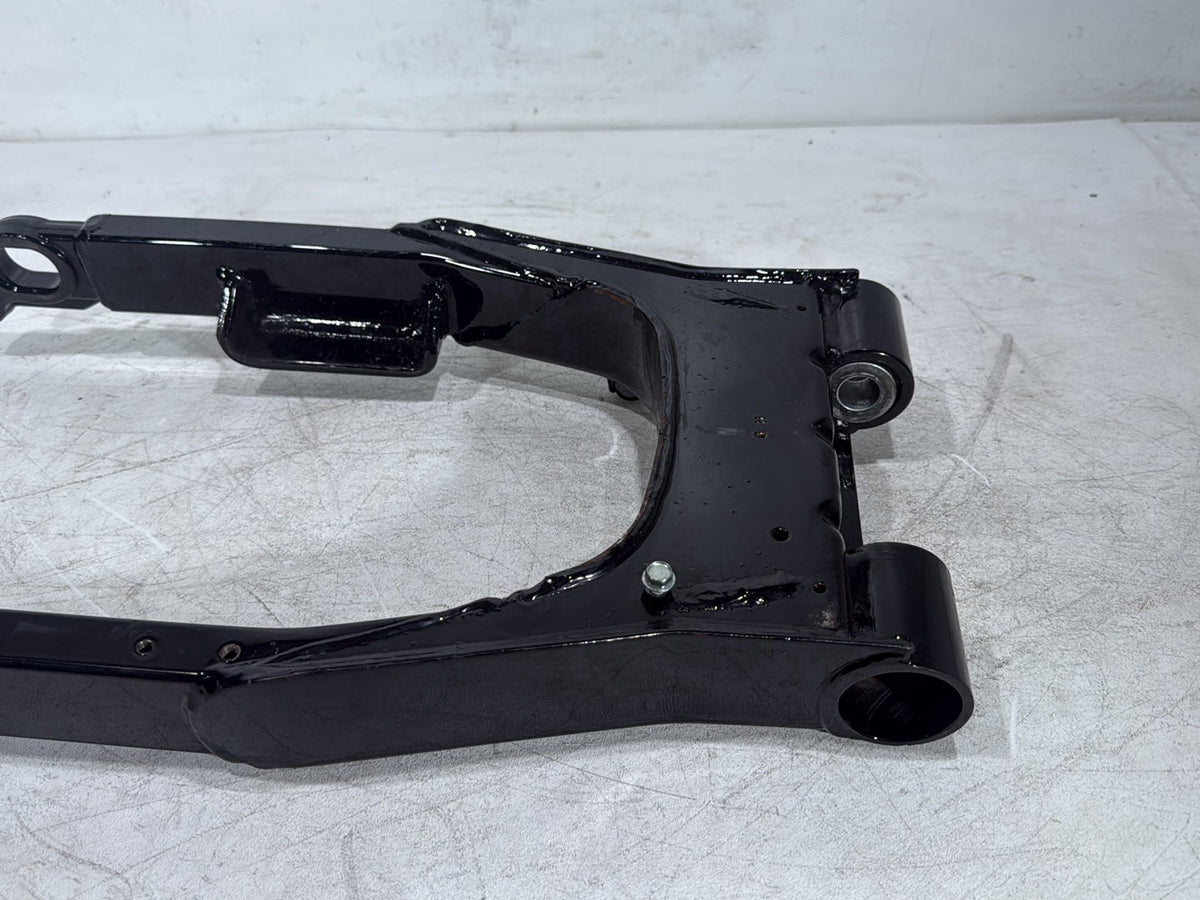2007 Harley Street Glide Touring FLHX OEM Rear Fork Swingarm Swing Arm