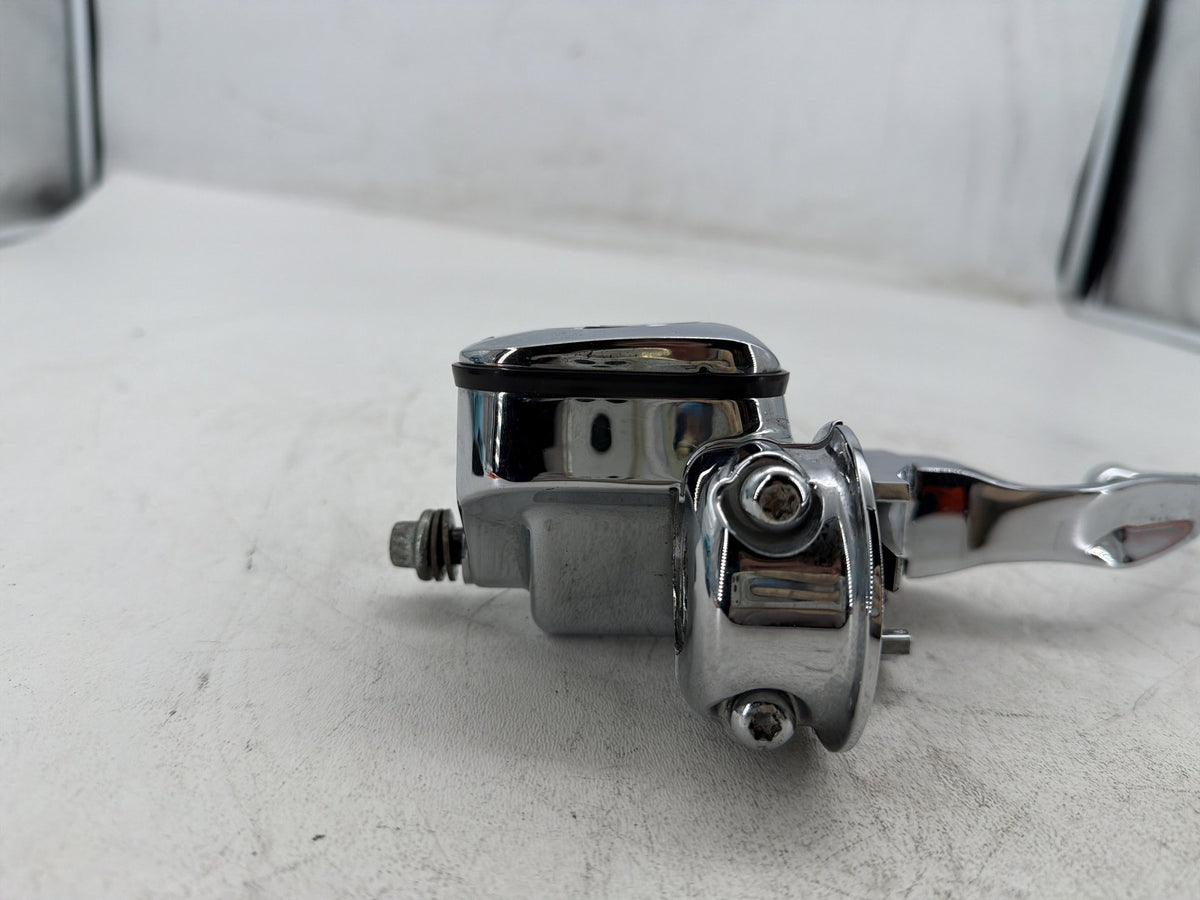 2006 Harley Road King Touring OEM Front Right Brake Lever Master Cylinder CHROME