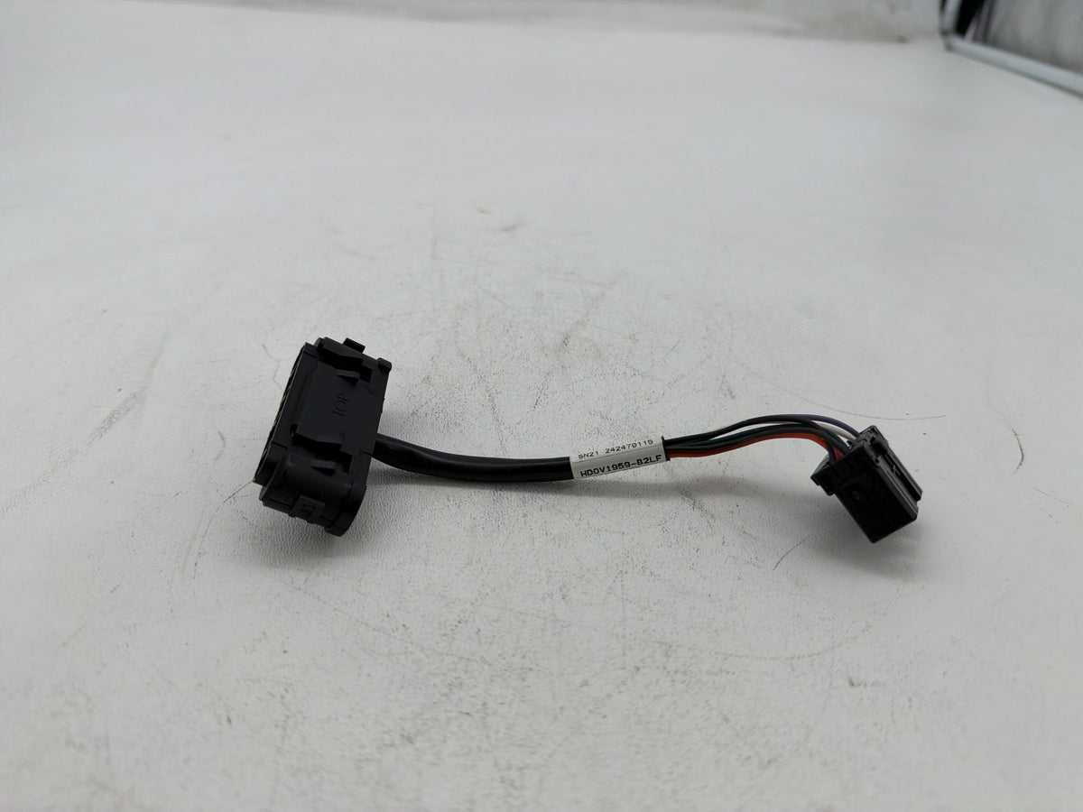 2011 Harley Electra Glide Touring Ultra OEM Dash Indicator Lamp Wire Plug In
