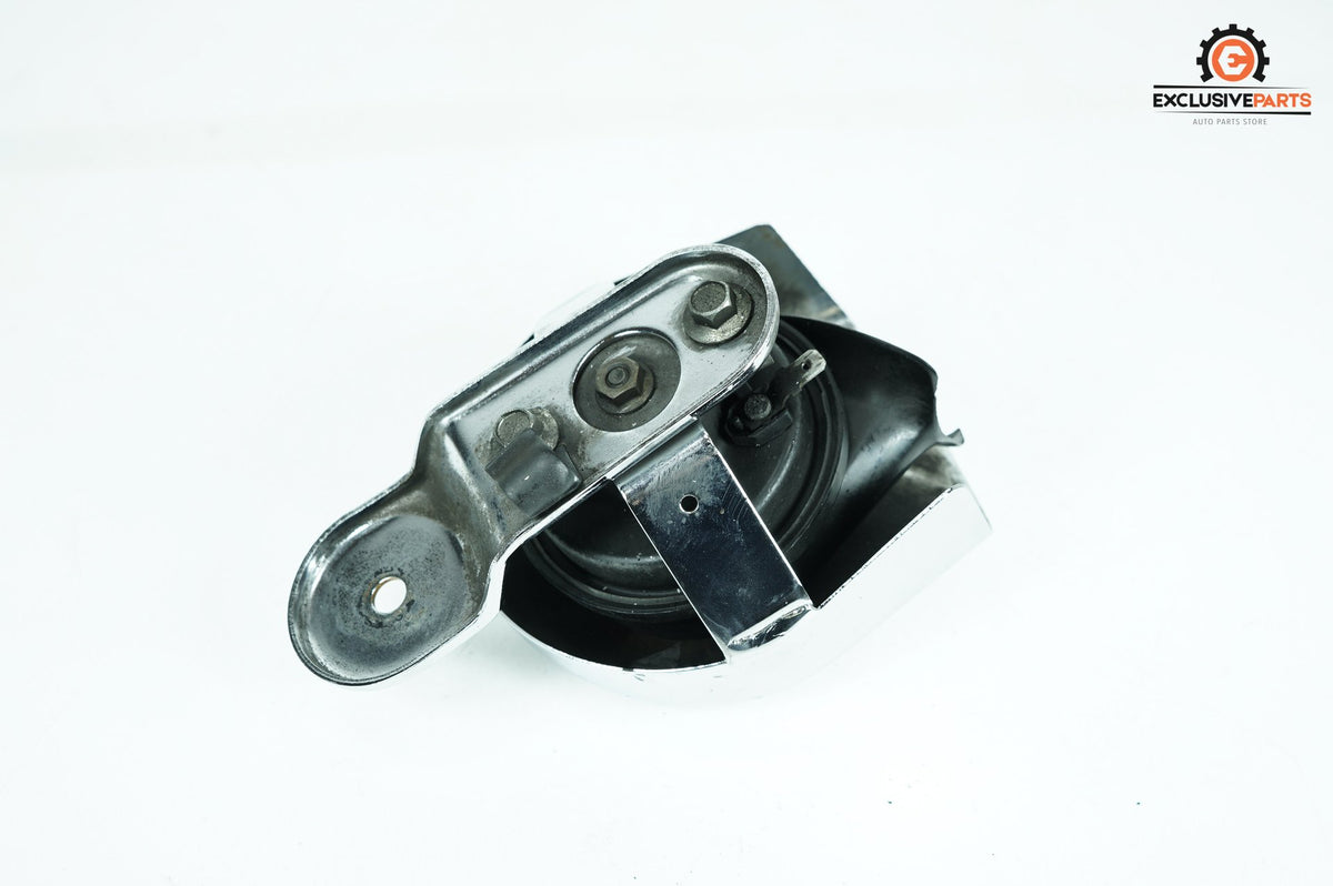 2000 Harley Softail FXSTD Deuce OEM Horn Signal Klaxon Chrome Cover