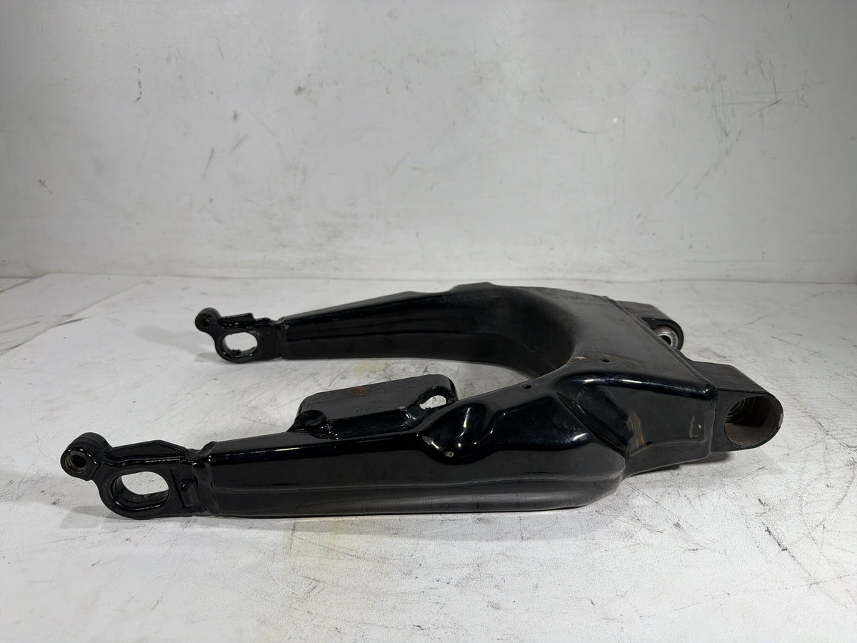 2012 Harley Street Glide Touring FLHX OEM Rear Fork Swingarm Swing Arm