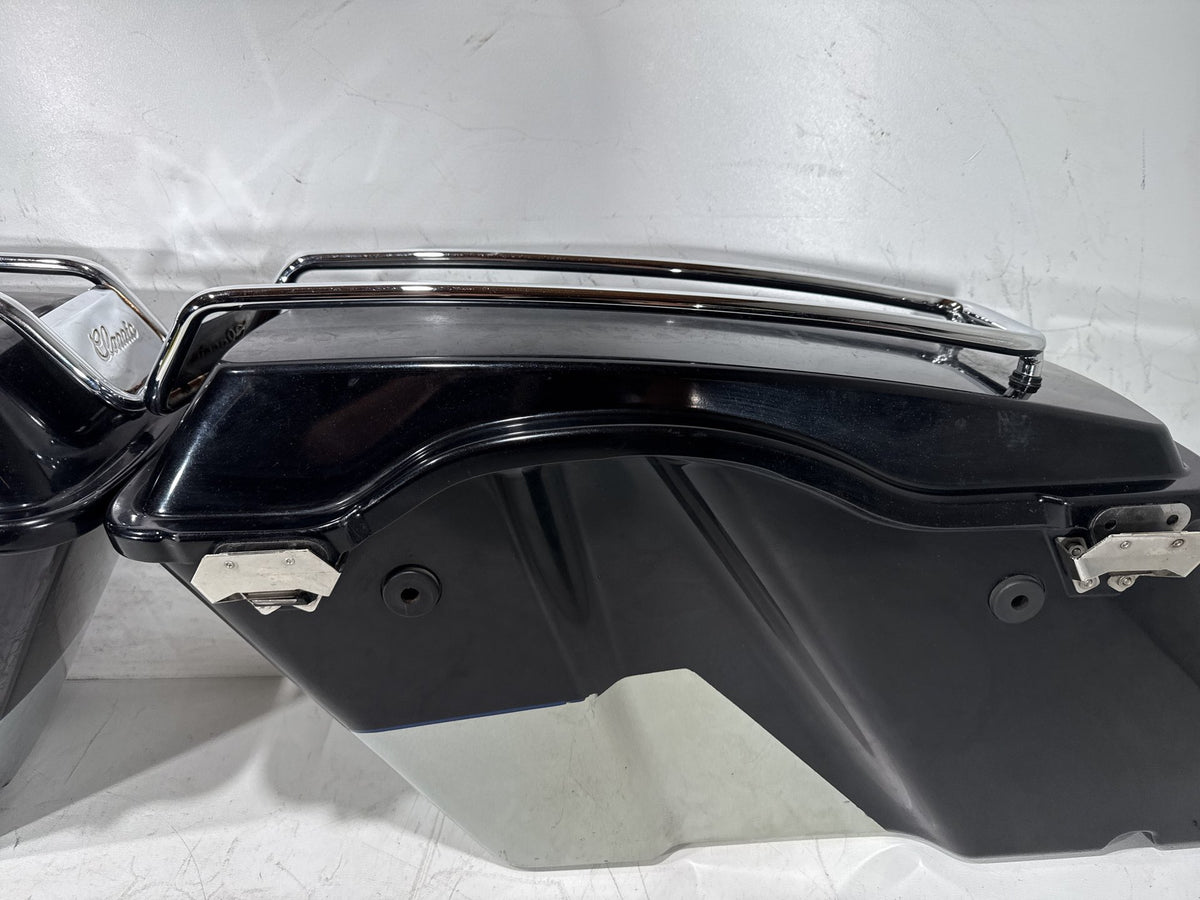 2012 Harley Electra Glide Touring Ultra OEM Left Right Saddlebags Luggage NOKey