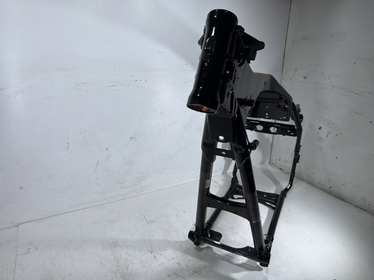 2009 Harley Street Glide Touring FLHX OEM Body Main Frame Chassis SLVG