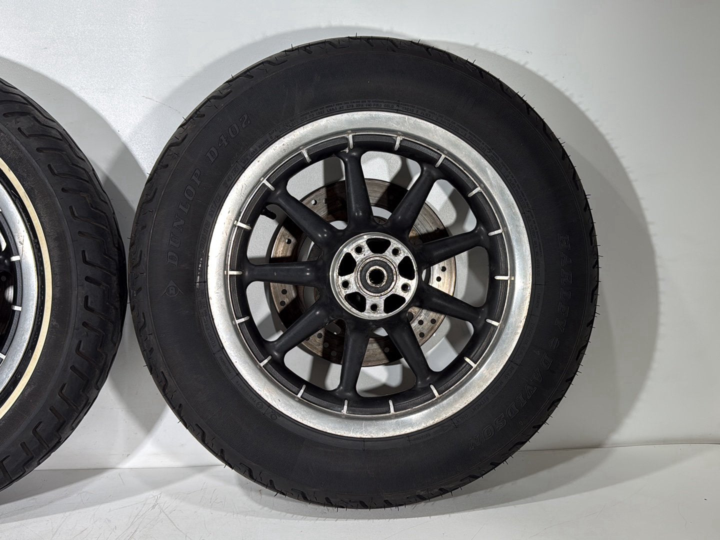 1999 - 2006 Harley-Davidson Touring Electra Glide Classic Front & Rear Wheel Rim Tire 43402-00B
