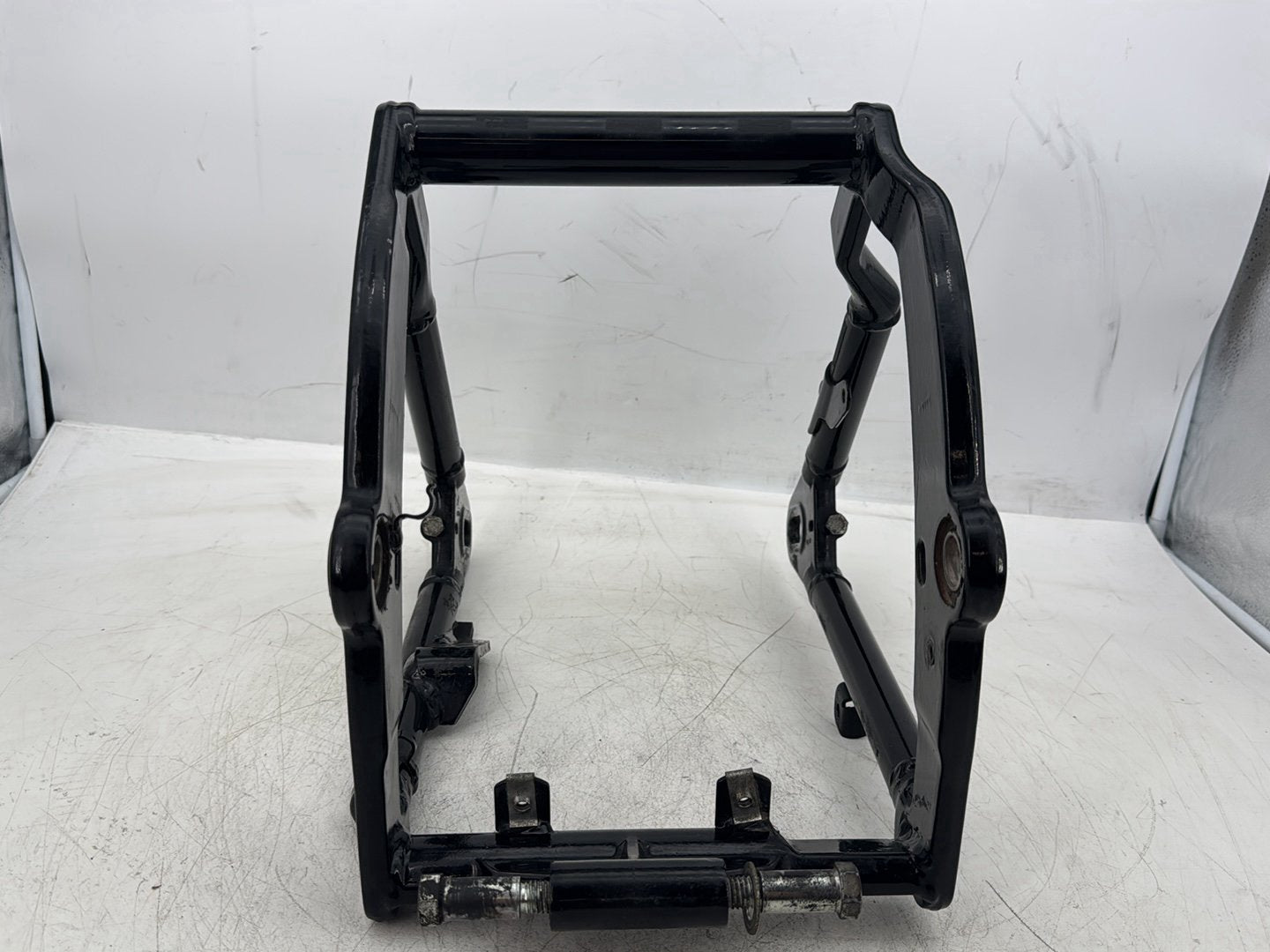 2007 Harley Softail Heritage Classic FLSTC OEM Rear Fork Swingarm Swing Arm