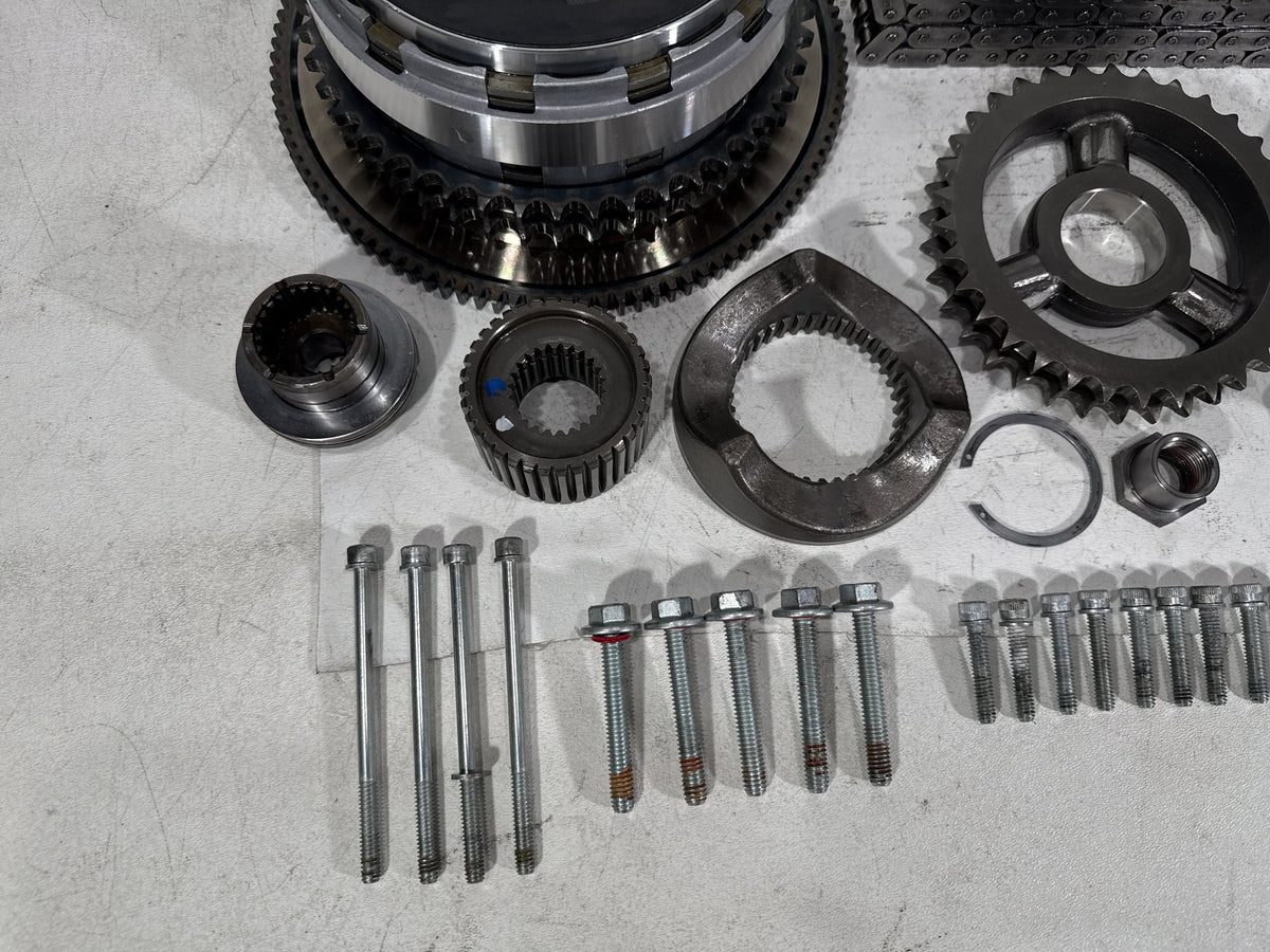 2016 Harley Dyna Fat Bob FXDF 103 OEM Clutch Basket Chain Tensioner Kit