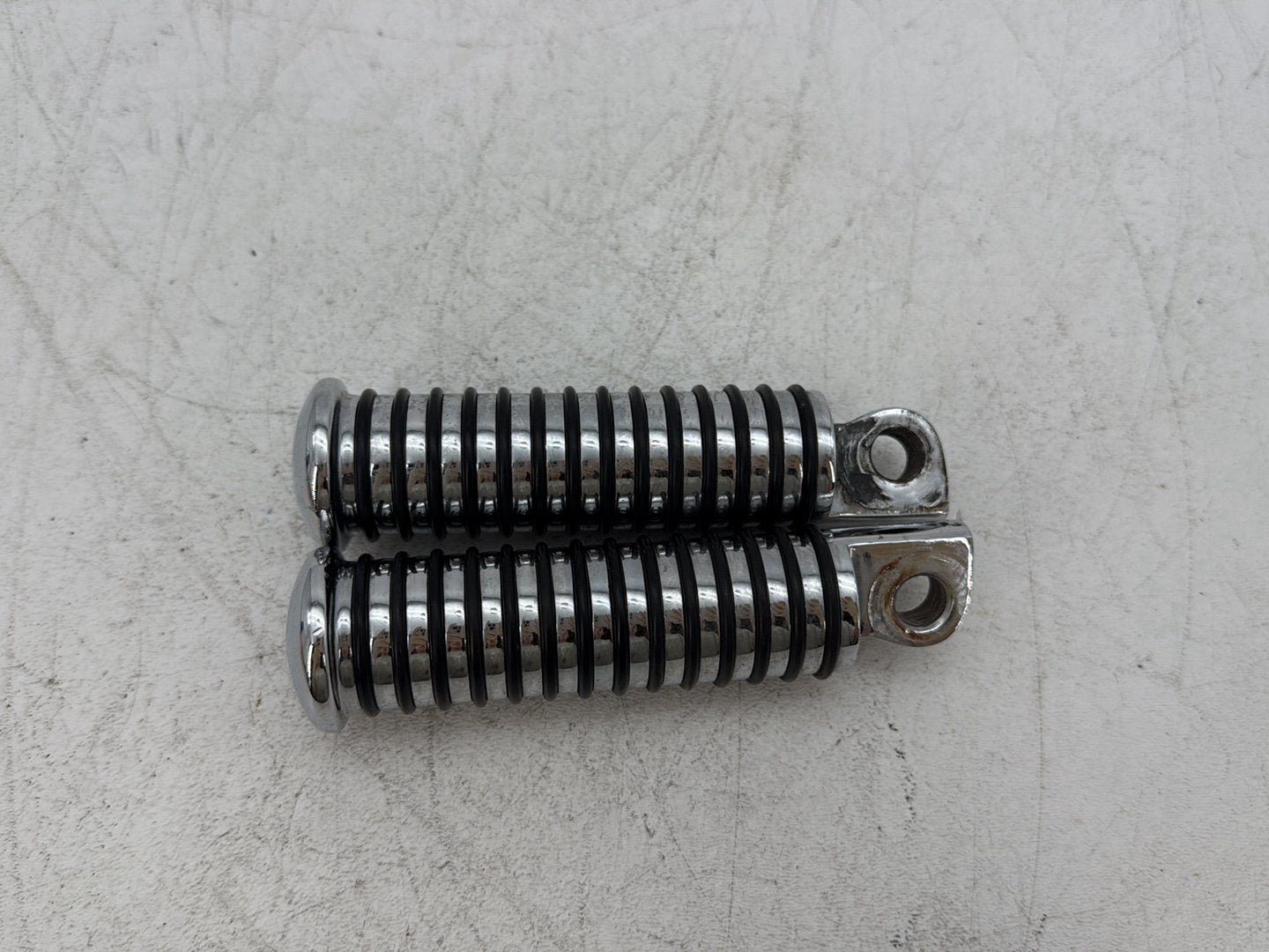 2001 Harley Sportster 883 Hugger XLH883 OEM Left & Right Step Foot Rest Pegs