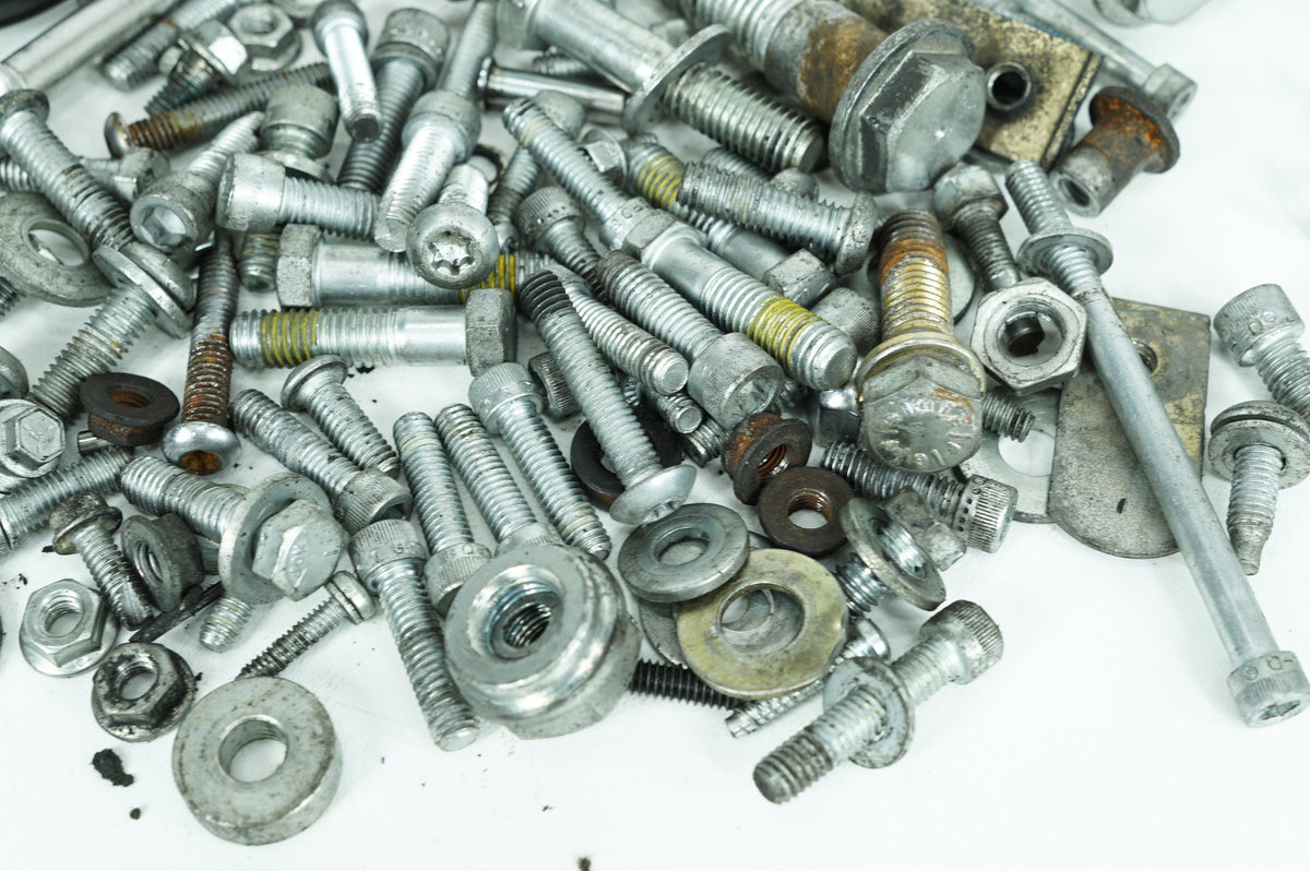 2013 Harley-Davidson Sportster XL1200 C - Hardware Bolts Nuts & Brackets