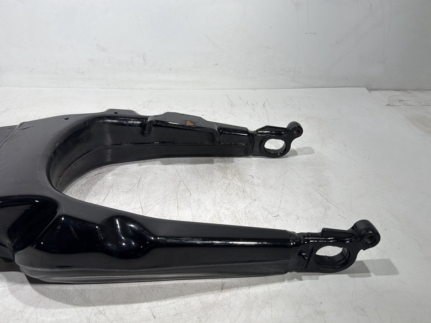 2011 Harley Street Glide Touring FLHX OEM Rear Fork Swingarm Swing Arm
