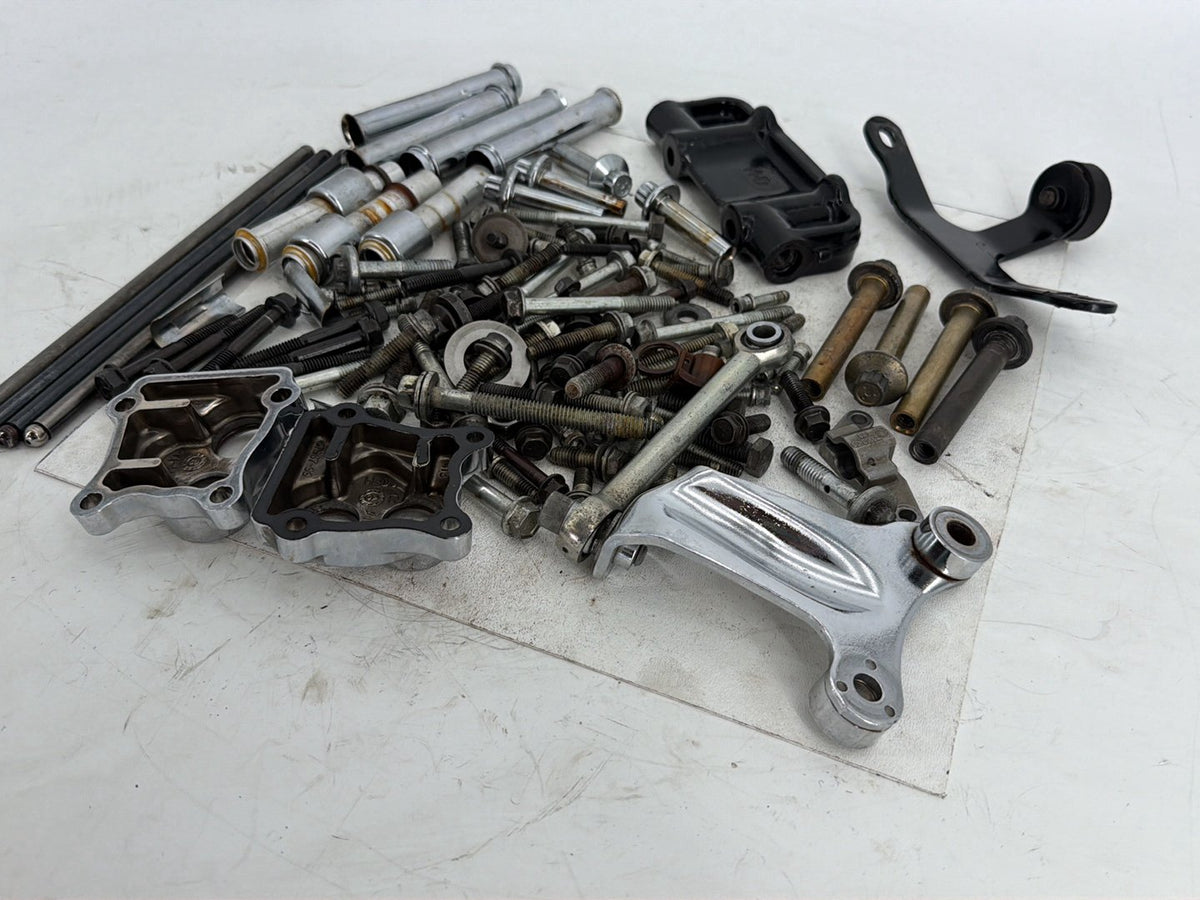 2010 Harley Touring Electra Glide Classic Twin Cam Engine Hardware Bolt Pushrods