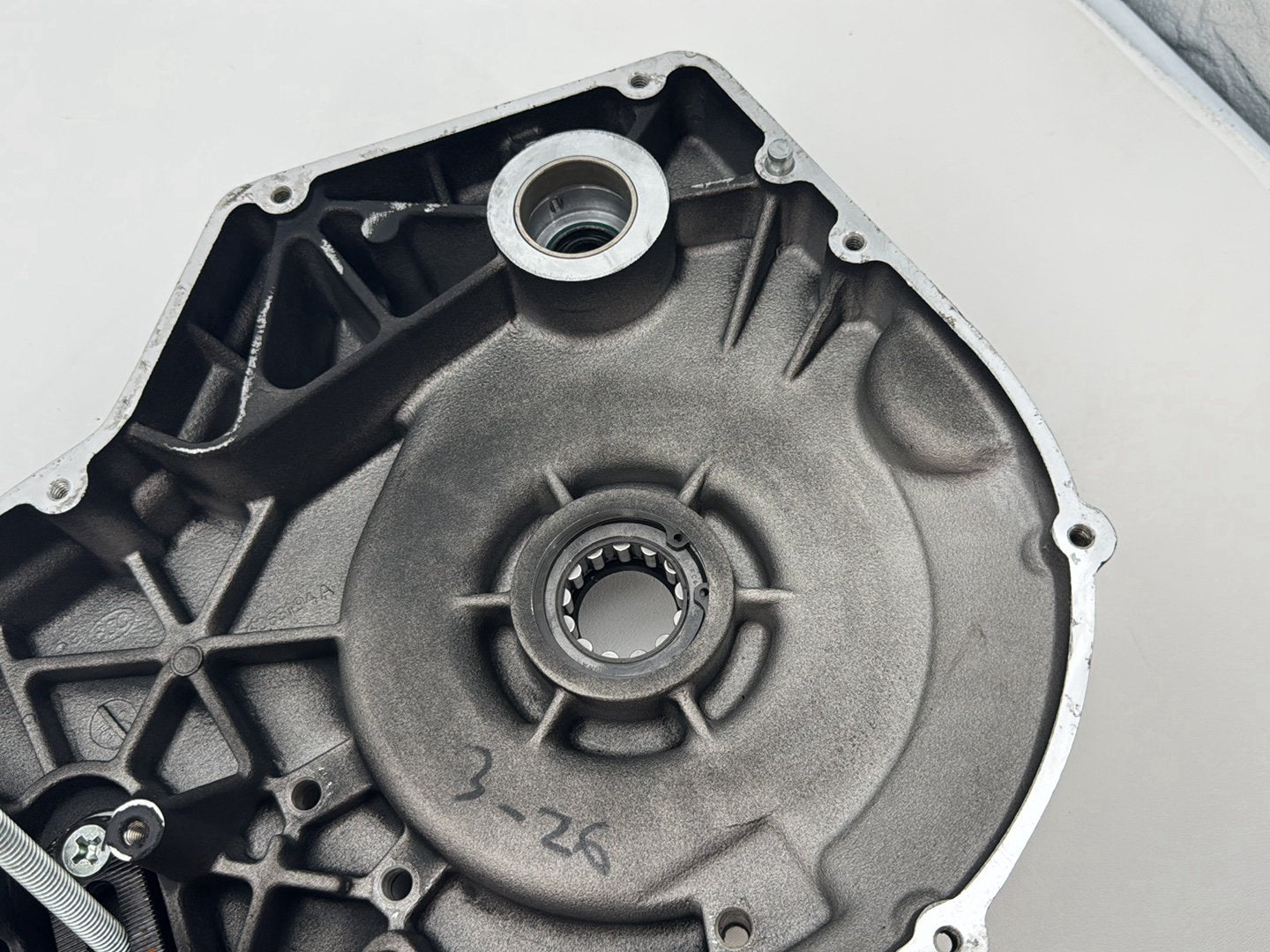 1999 - 2006 Harley-Davidson Dyna Wide Glide Inner Primary Clutch Cover 60681-94A
