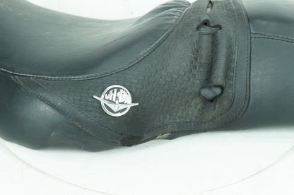 1999 - 2006 Harley-Davidson Touring Electra Glide Passenger Rider Driver Seat Saddle  	51704-05