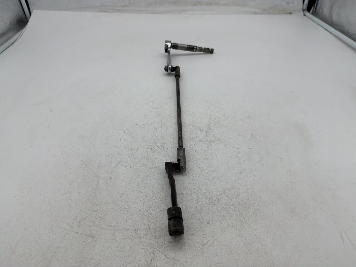 2011 Harley Road King Touring FLHR OEM Gear Shifter Lever w/ Rod linkage