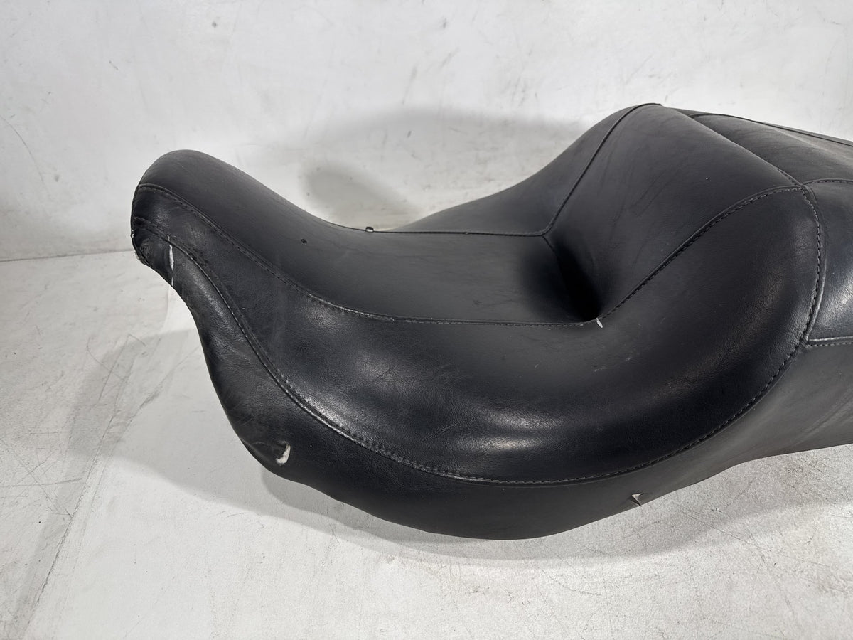2011 Harley Electra Glide Touring Ultra OEM Passenger Rider Driver Seat Saddle