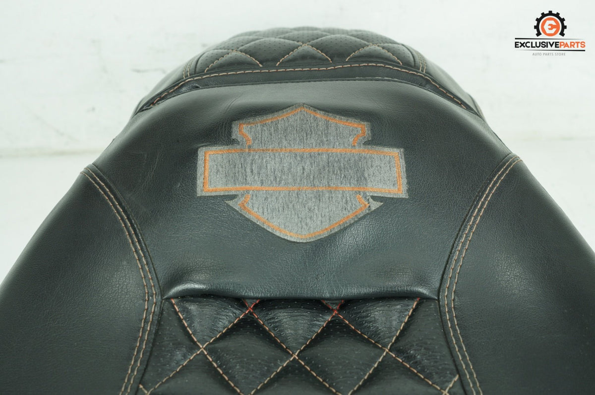 2007 - 2011 Harley-Davidson Touring Electra Glide Ultra Passenger Rider Driver Seat Saddle 52164-09