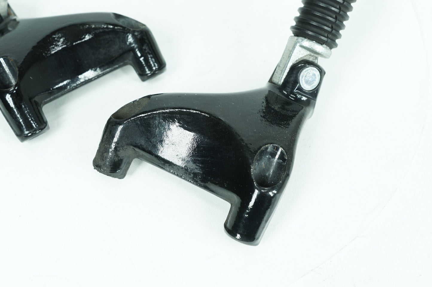2013 - 2022 Harley-Davidson Sportster Custom Passenger Left & Right Foot Pegs  	49314-04