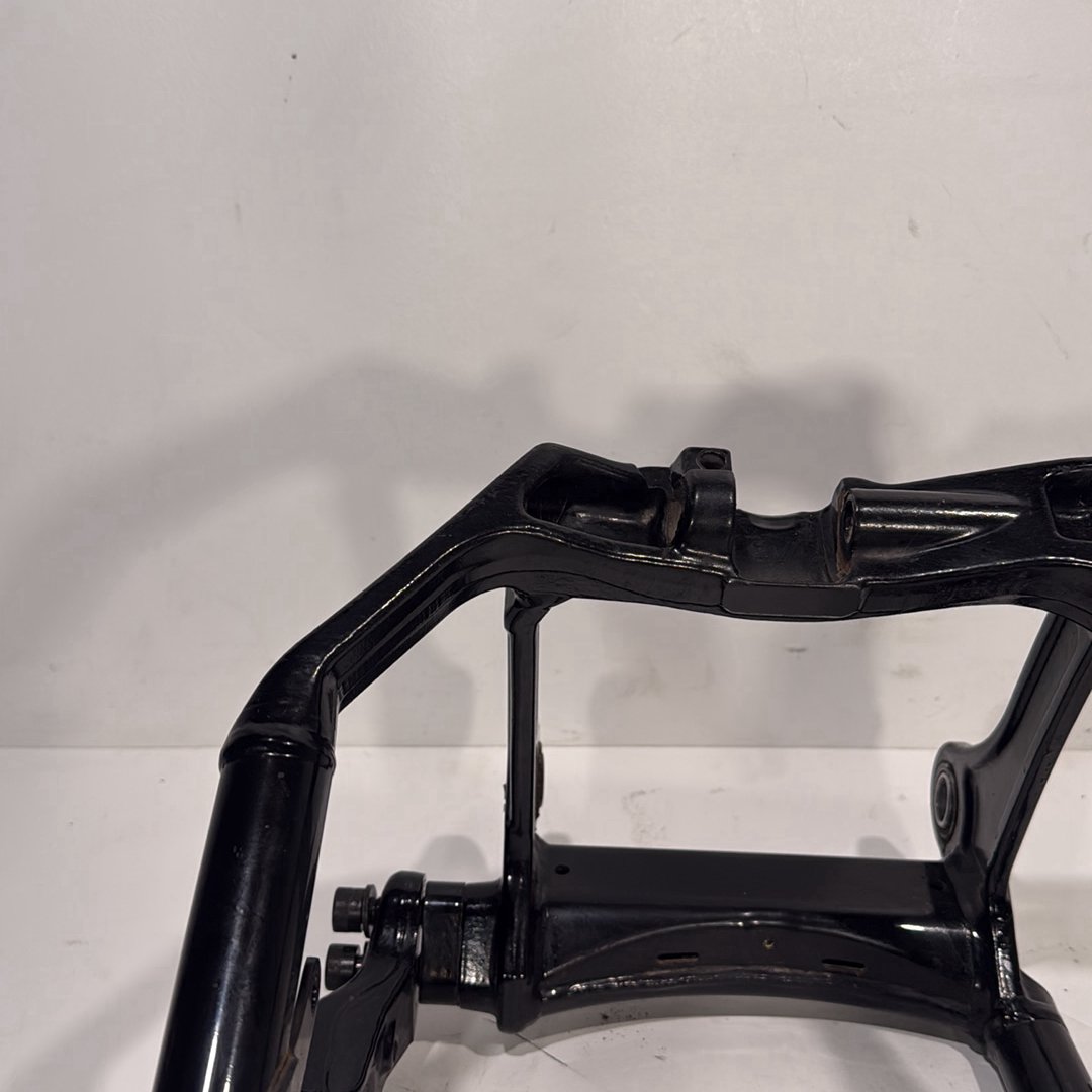 2017 - 2026 Harley-Davidson Softail Heritage Classic 114 Rear Fork Swingarm Swing Arm 47400099BHP