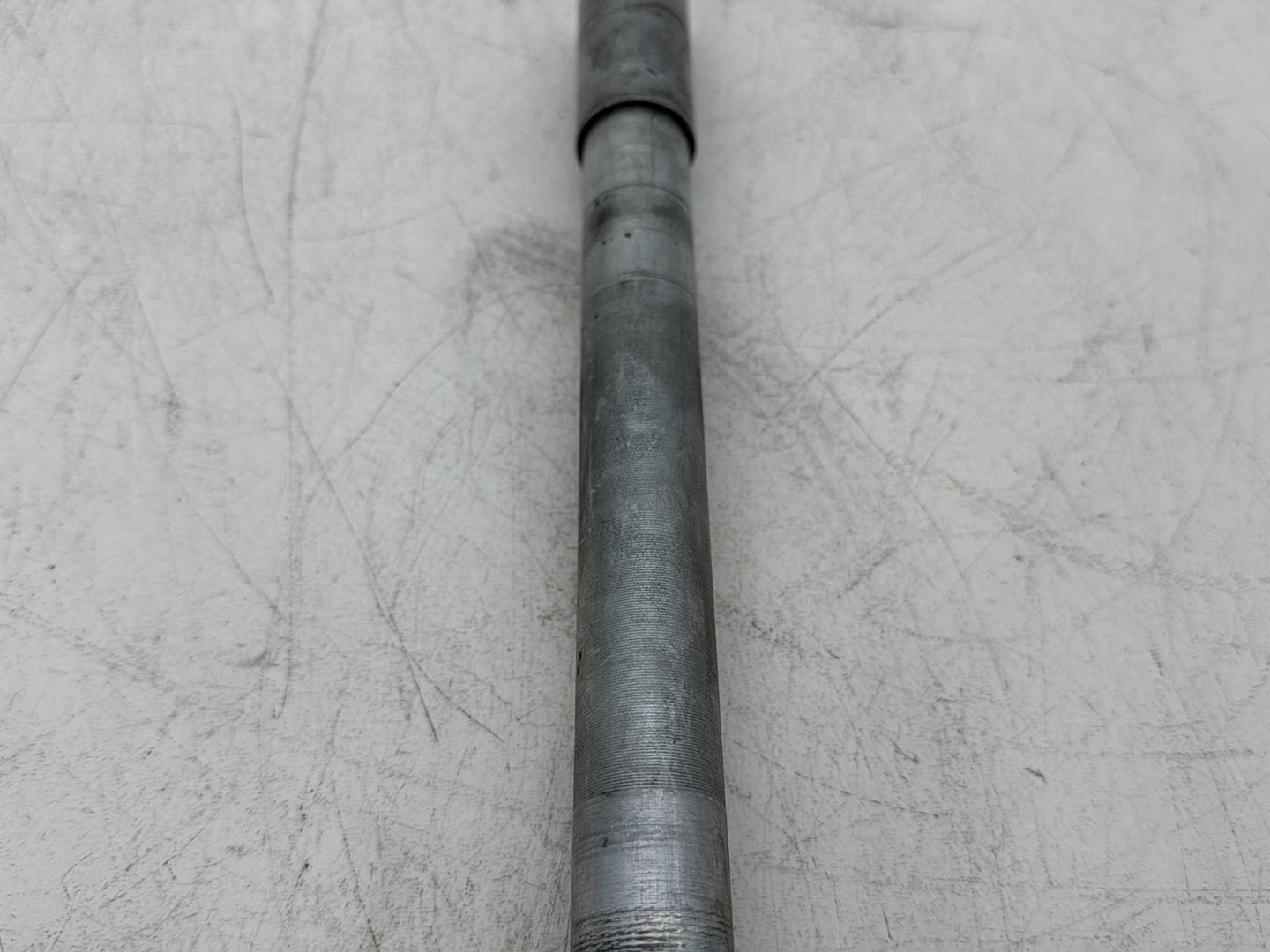 2014 Harley Street Glide Touring FLHXS OEM Front Wheel Axle Bolt Shaft