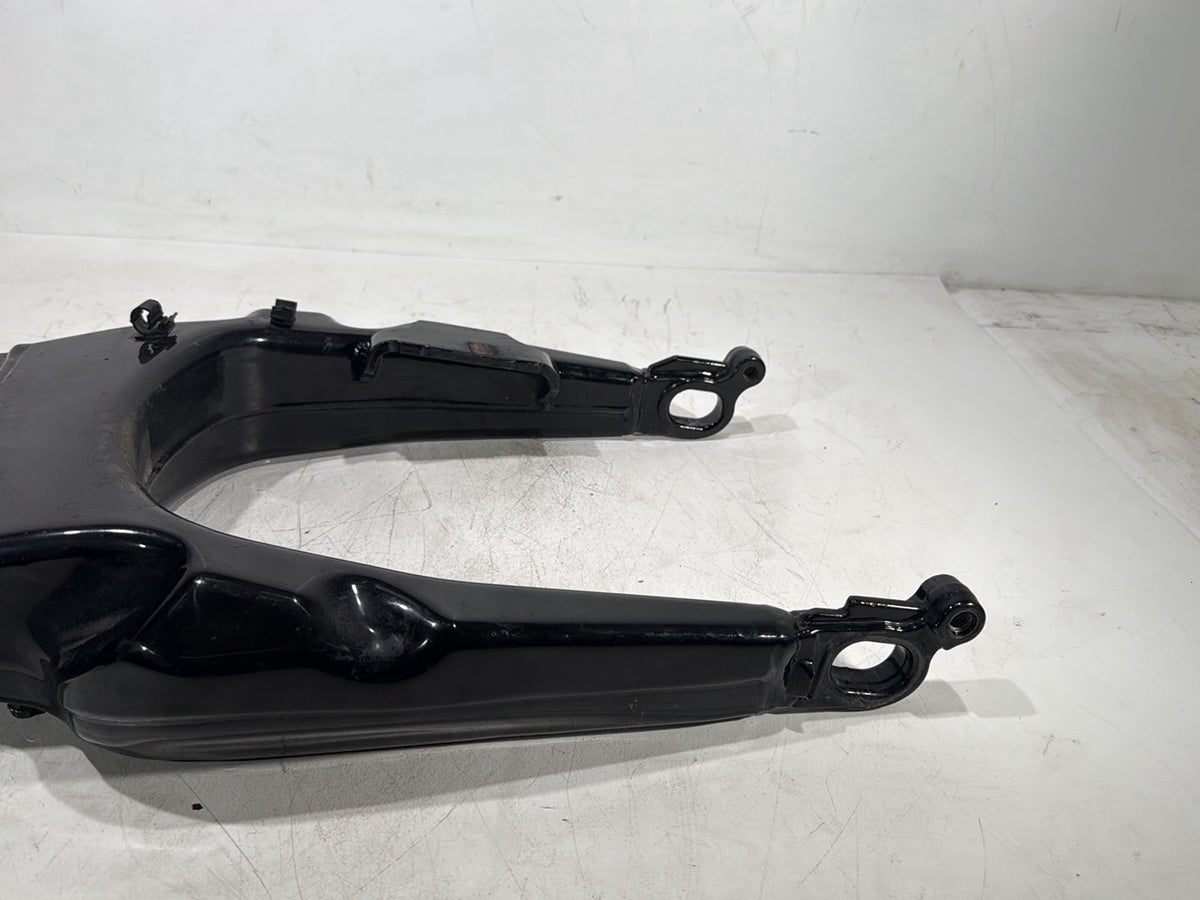 2015 Harley Road Glide Touring FLTRXS OEM Rear Fork Swingarm Swing Arm 47549-09