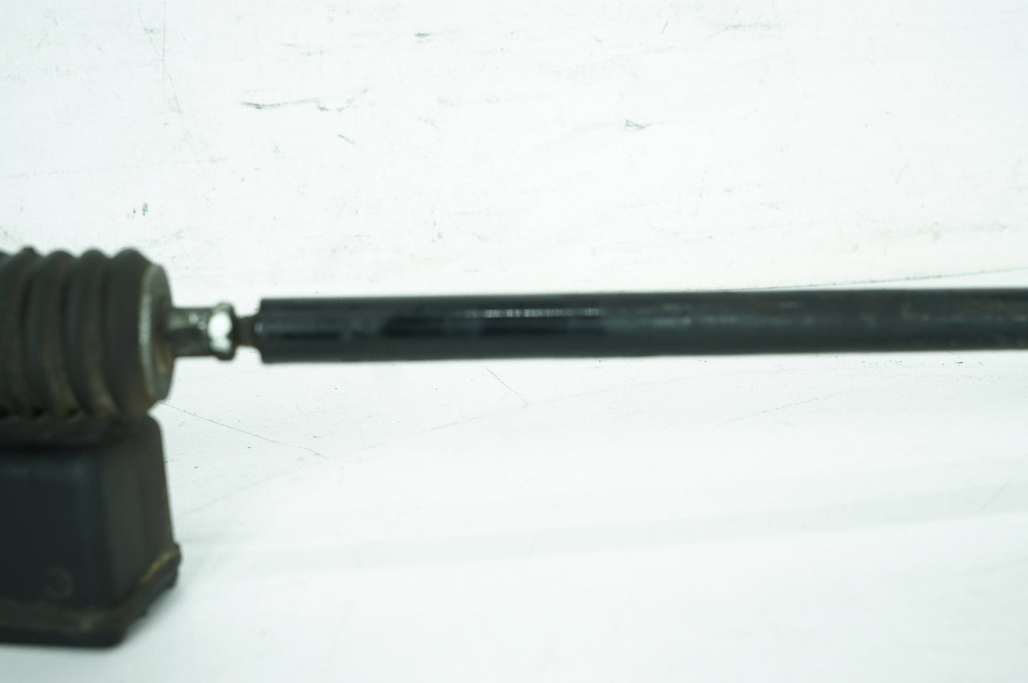 1999 - 2006 Harley-Davidson Dyna Low Rider Rear Brake Master Cylinder Reservoir 42474-90B
