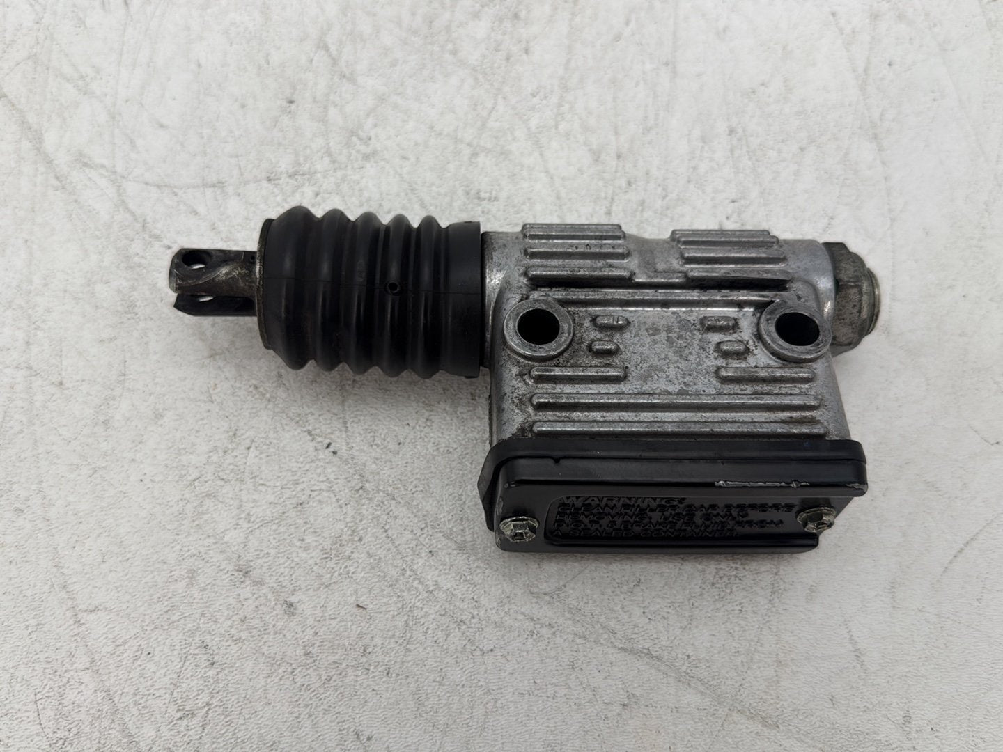 1997 Harley Softail Fat Boy FLSTF OEM Rear Brake Master Cylinder Reservoir