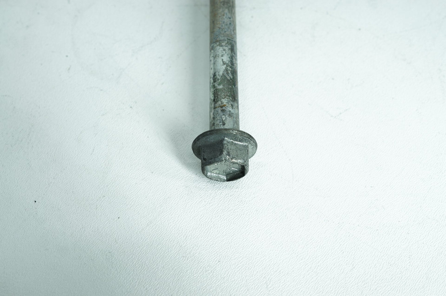 1999 - 2006 Harley-Davidson Softail Heritage Engine Mount Pivot Bolt Shaft 48054-00