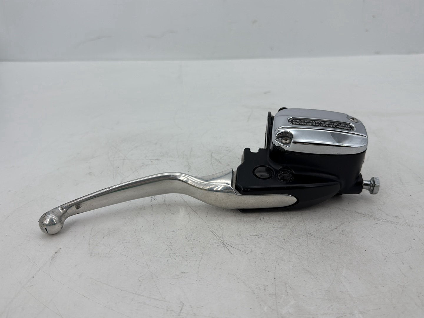 2008 Harley Touring FLHTCU Electra Glide Ultra OEM Front Right Brake Lever Master Cylinder