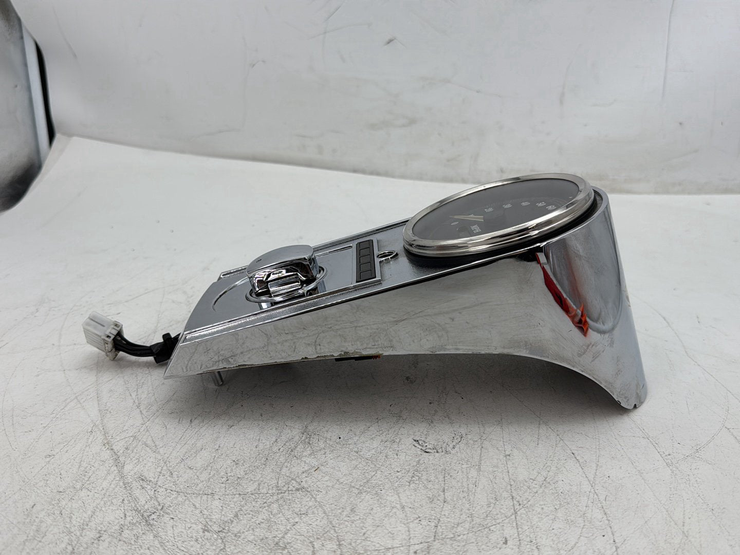 1998 Harley Softail Custom FXSTC OEM Fuel Tank Dash Console Speedometer NOKey