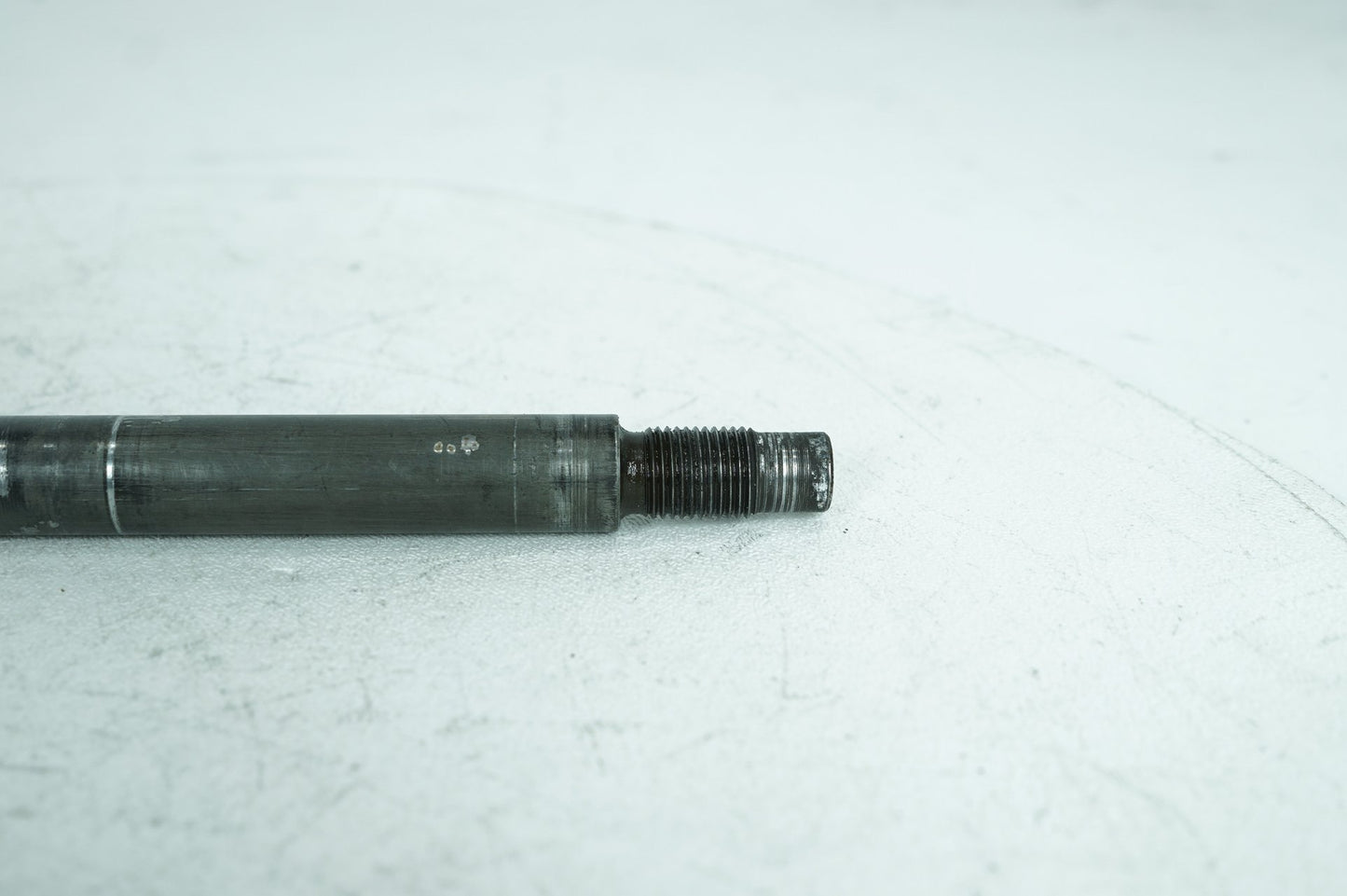 1999 - 2006 Harley-Davidson Touring Electra Ultra Classic Rear Fork Swingarm Pivot Bolt Shaft 47492-89A