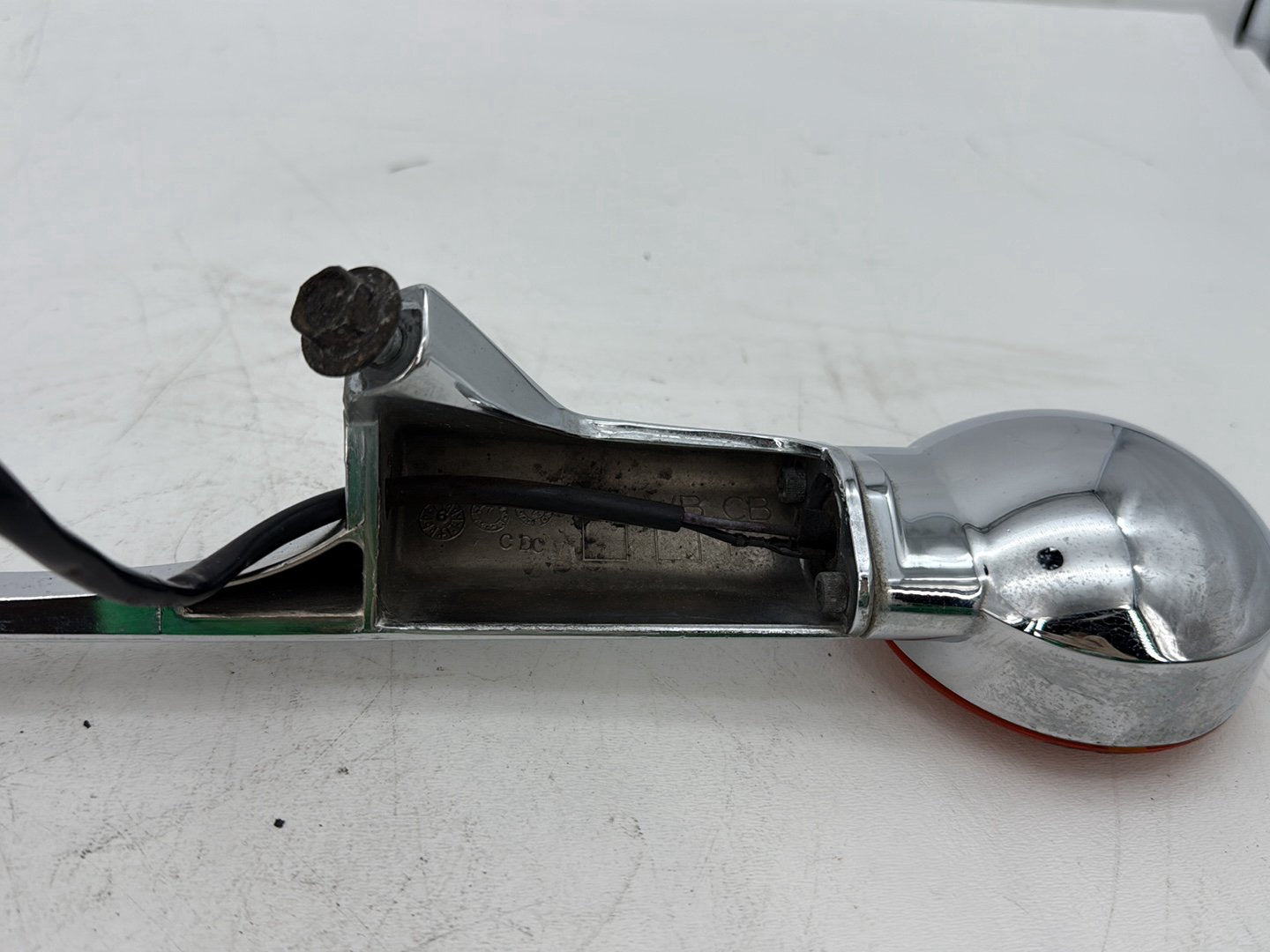 2008 Harley Touring FLHTCU Electra Glide Ultra OEM Rear Left & Right Turn Signals