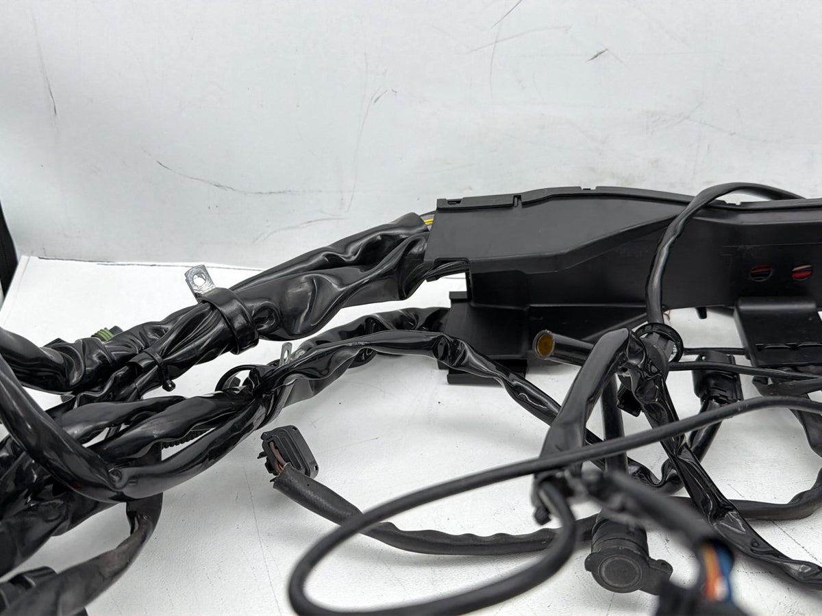 2009 Harley Electra Glide Ultra FLHTCU OEM Main Wire Harness Loom NON-ABS