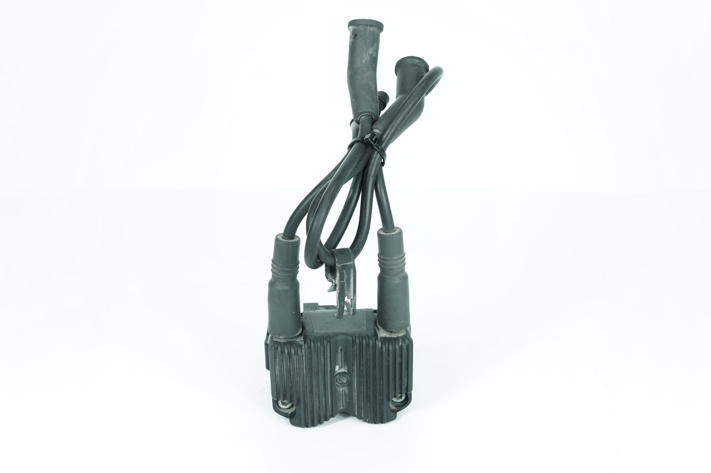 1999 - 2006 Harley-Davidson Touring Electra Glide Ultra Ignition Coil Spark Plugs Cable 31743-01