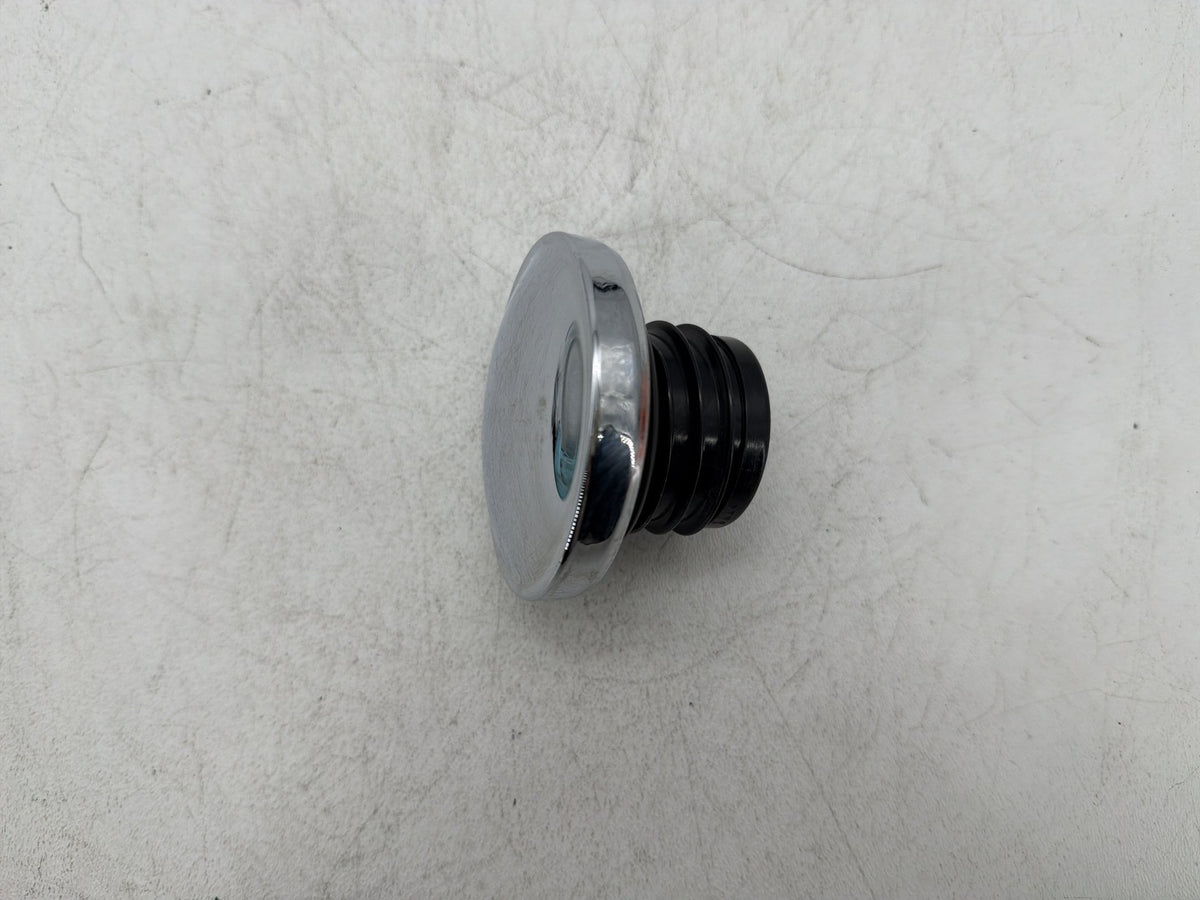 2011 Harley Road King Touring FLHR OEM Fuel Gas Tank Cap Bushing Hub