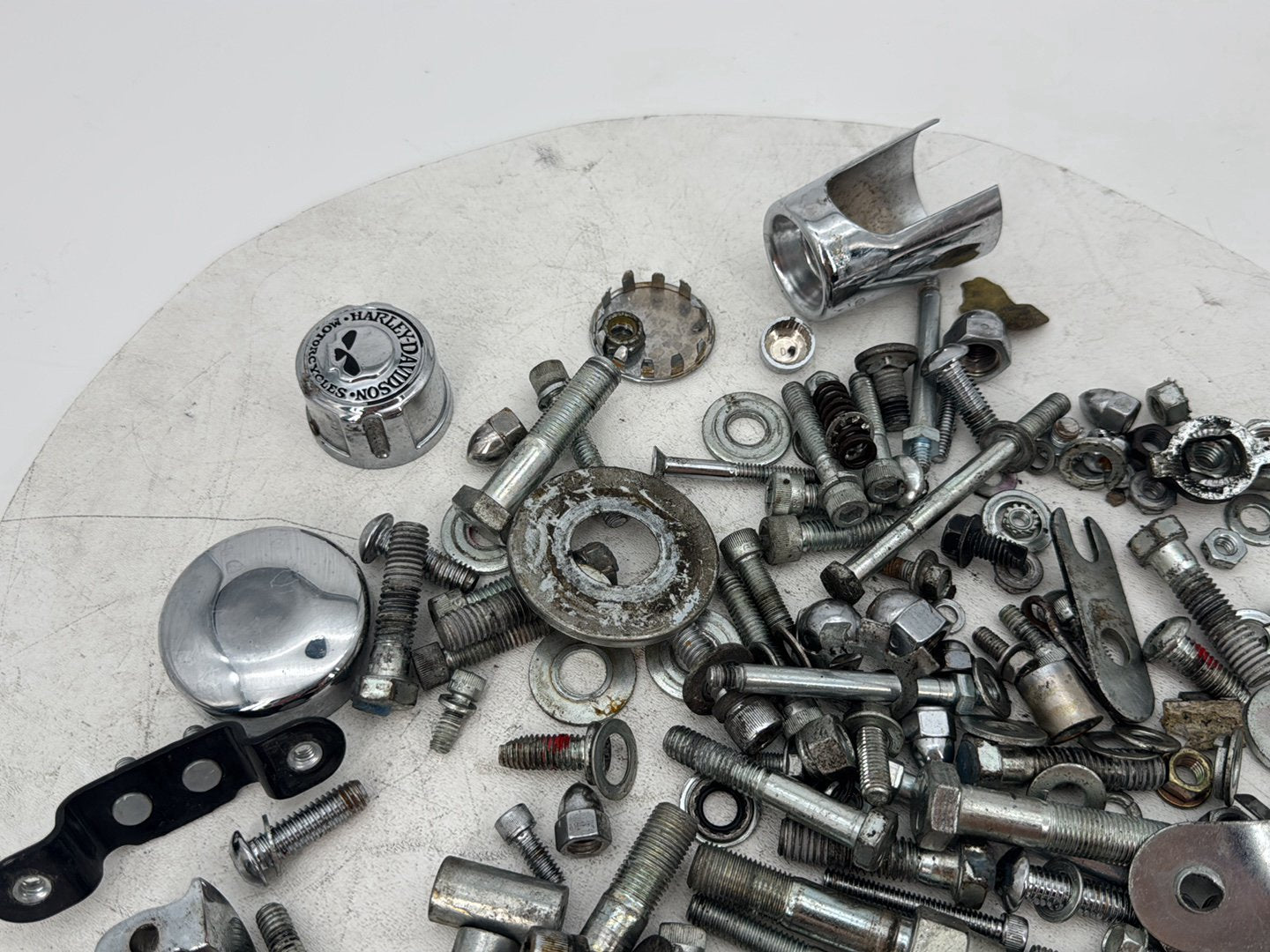 1999 - 2006 Harley-Davidson Dyna Wide Glide Hardware Bolts Nuts & Brackets