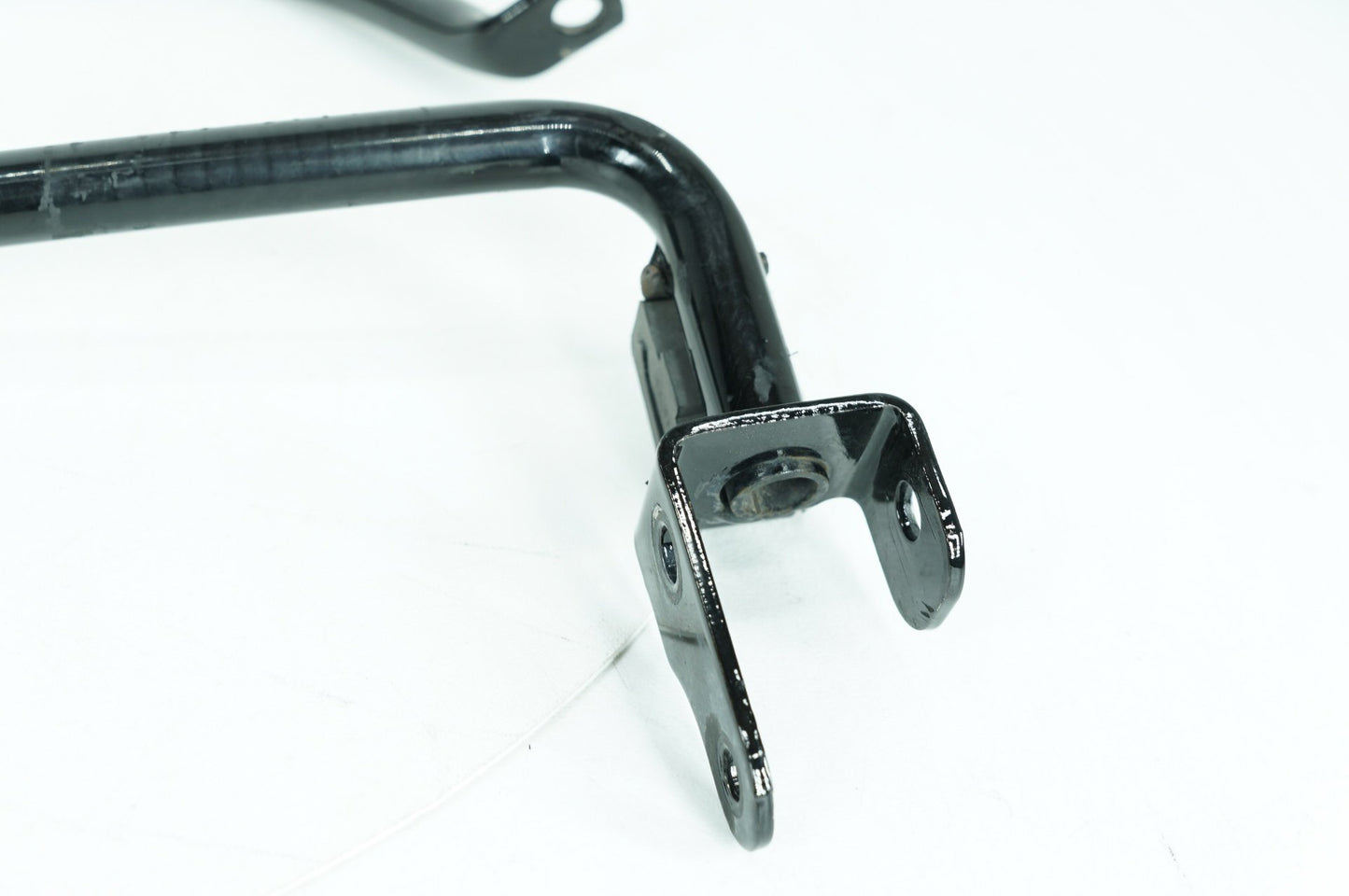 2017 - 2025 Harley-Davidson Touring Street Glide Rear Left Right Saddlebag Guard Rails Bar 90200549