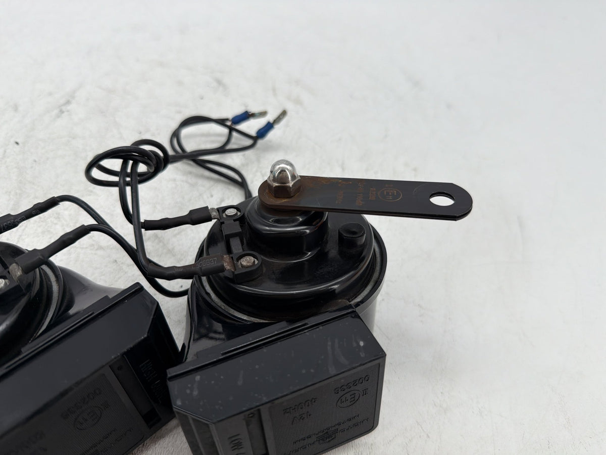 2006 Harley Road King Touring Custom OEM Signal Horn Klaxon Beep