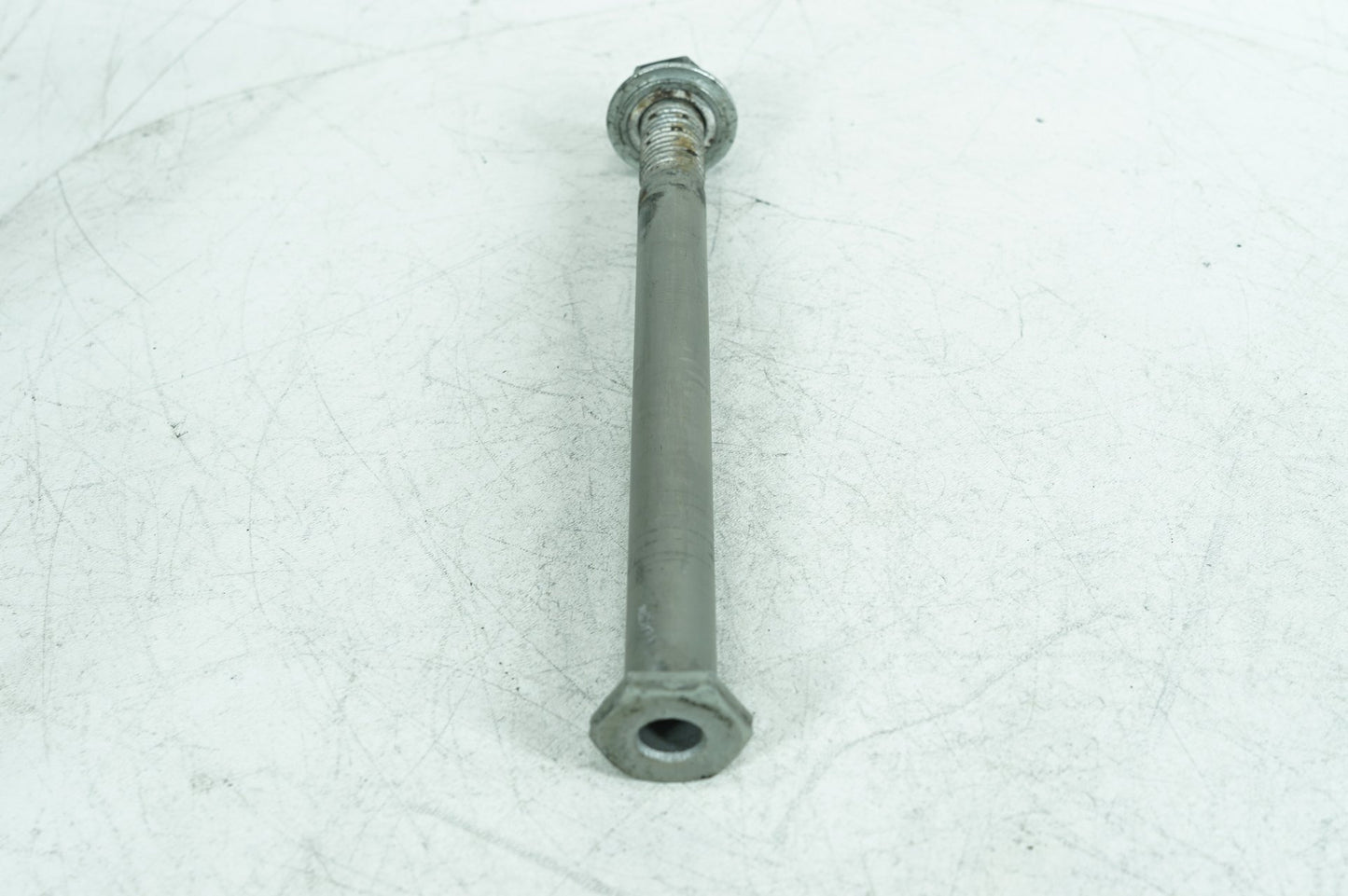 2007 - 2017 Harley-Davidson Dyna Street Bob Engine Mount Pivot Bolt Shaft 47641-06