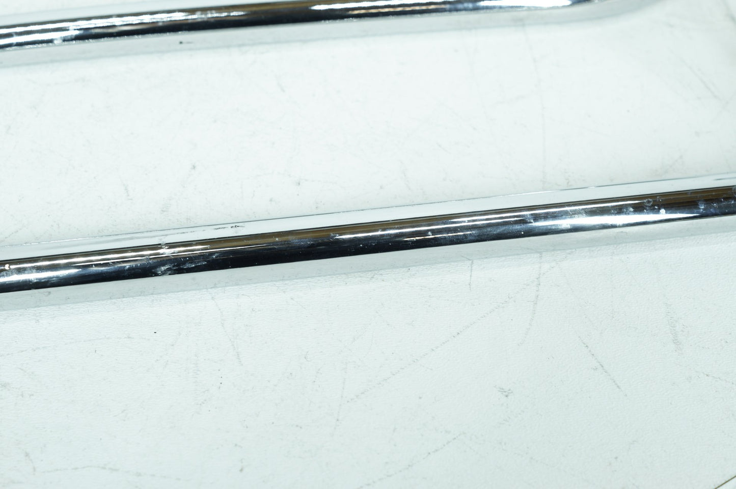 2007 - 2011 Harley-Davidson Touring Street Glide Rear Left Right Saddlebag Guard Rails Bar 49206-04