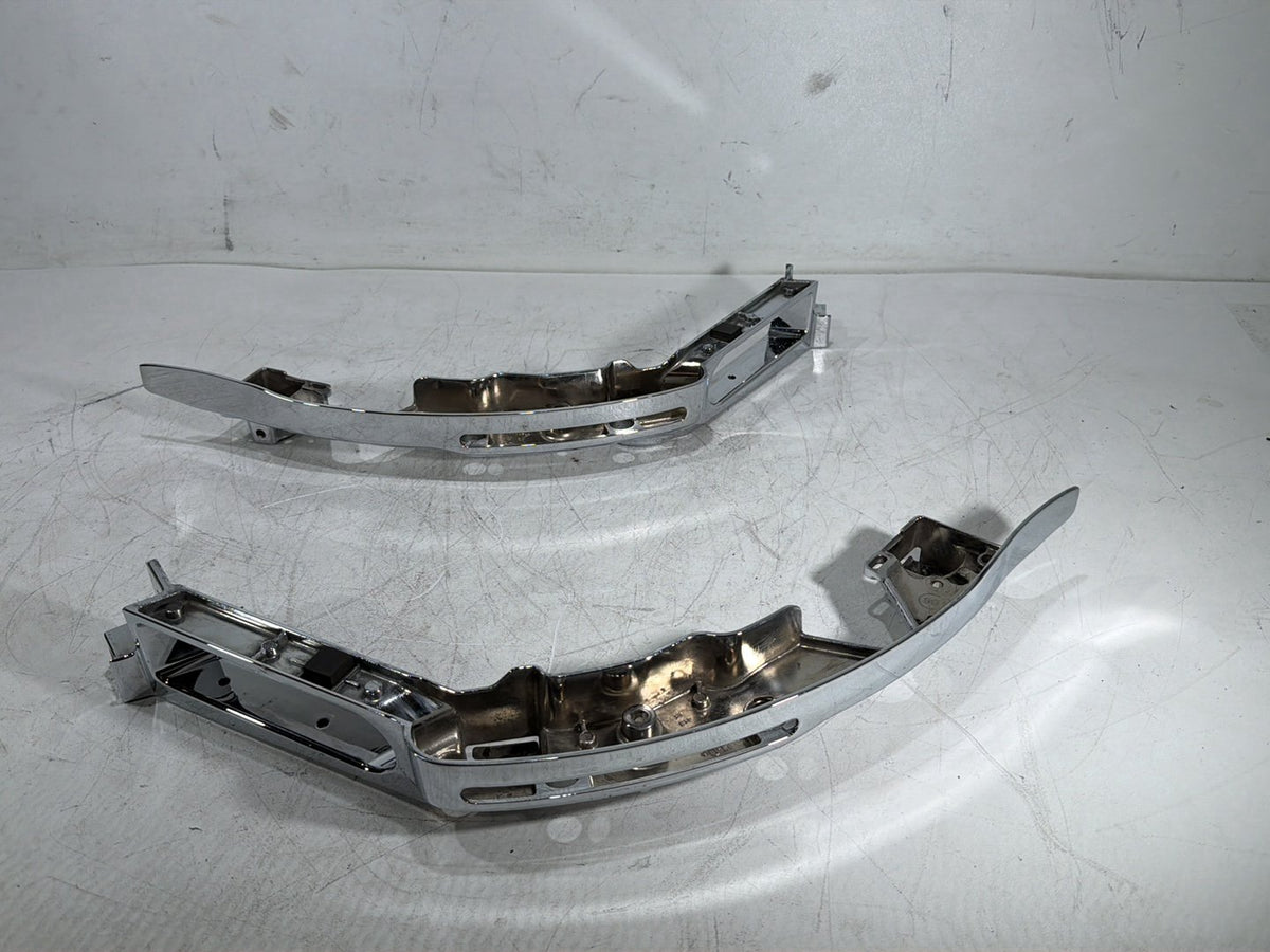 2014 Harley Electra Glide Touring Ultra OEM Left Right Saddlebag Fender Struts Brackets