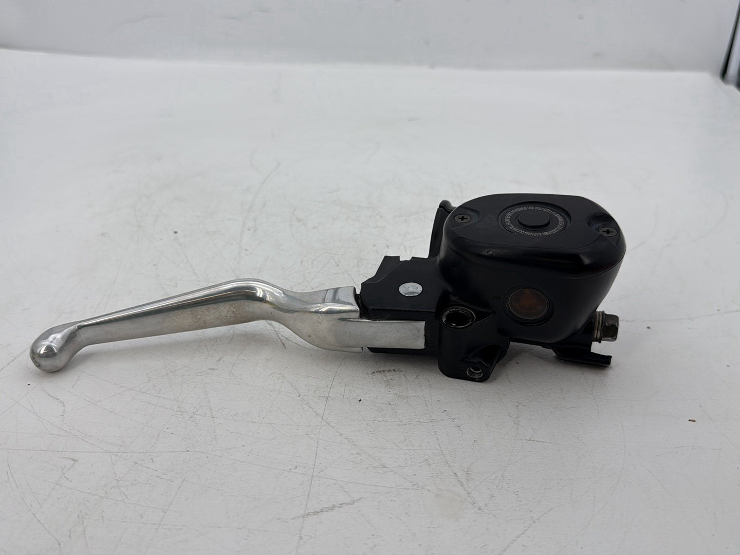 2006 Harley Sportster XL883C 883 Custom OEM Front Right Brake Lever Master Cylinder