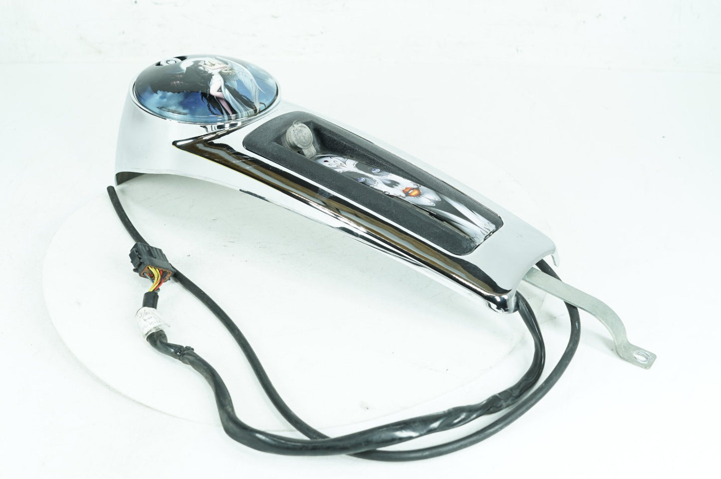 2007 - 2012 Harley-Davidson Touring Electra Glide Ultra Fuel Gas Tank Dash Console NOKey  	61270-08