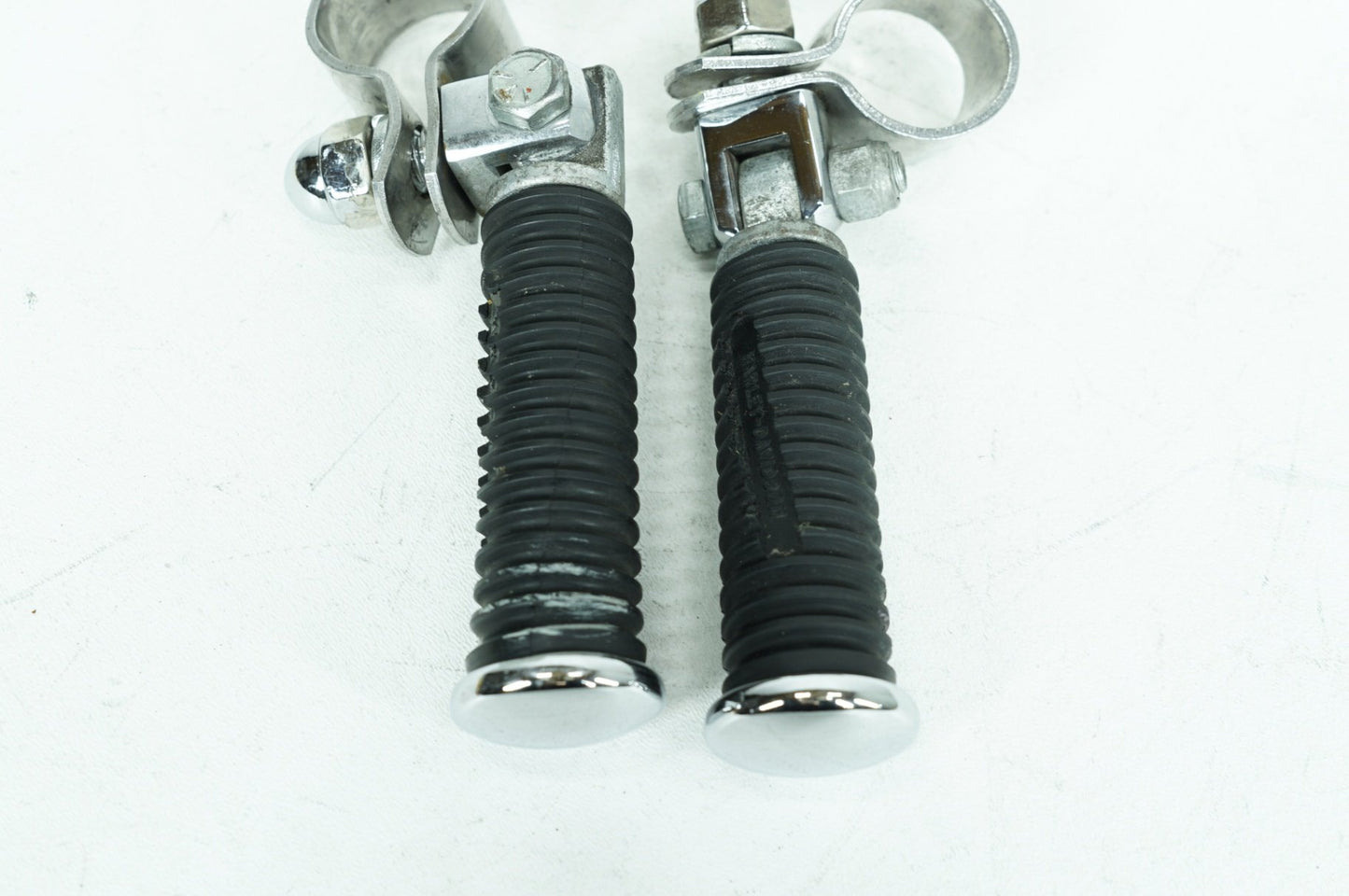 1999 - 2006 Harley-Davidson Touring Electra Glide Classic Front Right Left Highway Foot Pegs 50907-69A