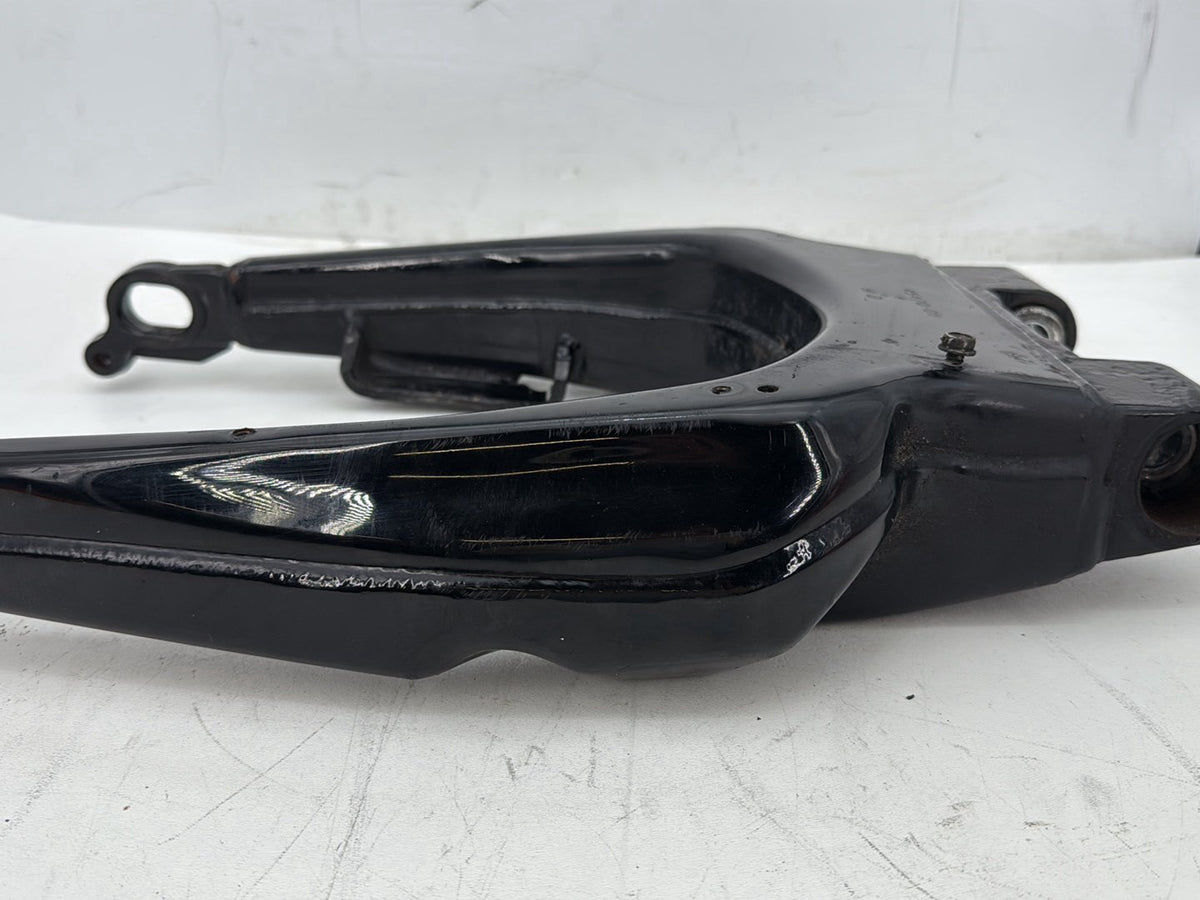 2011 Harley Electra Glide Ultra FLHTK OEM Rear Fork Swingarm Swing Arm