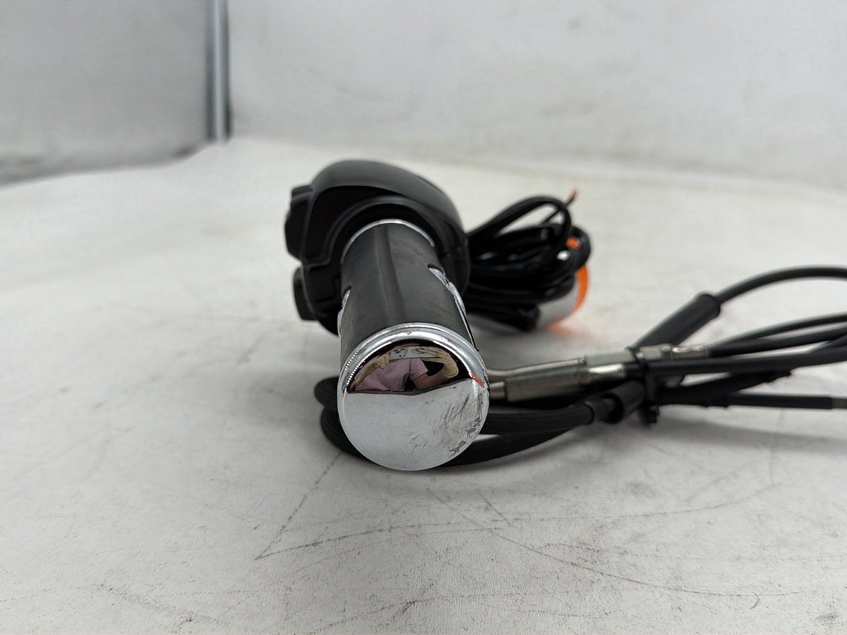 2014 Harley Dyna Low Rider FXDL OEM Right Engine Start Kill Switches Controls