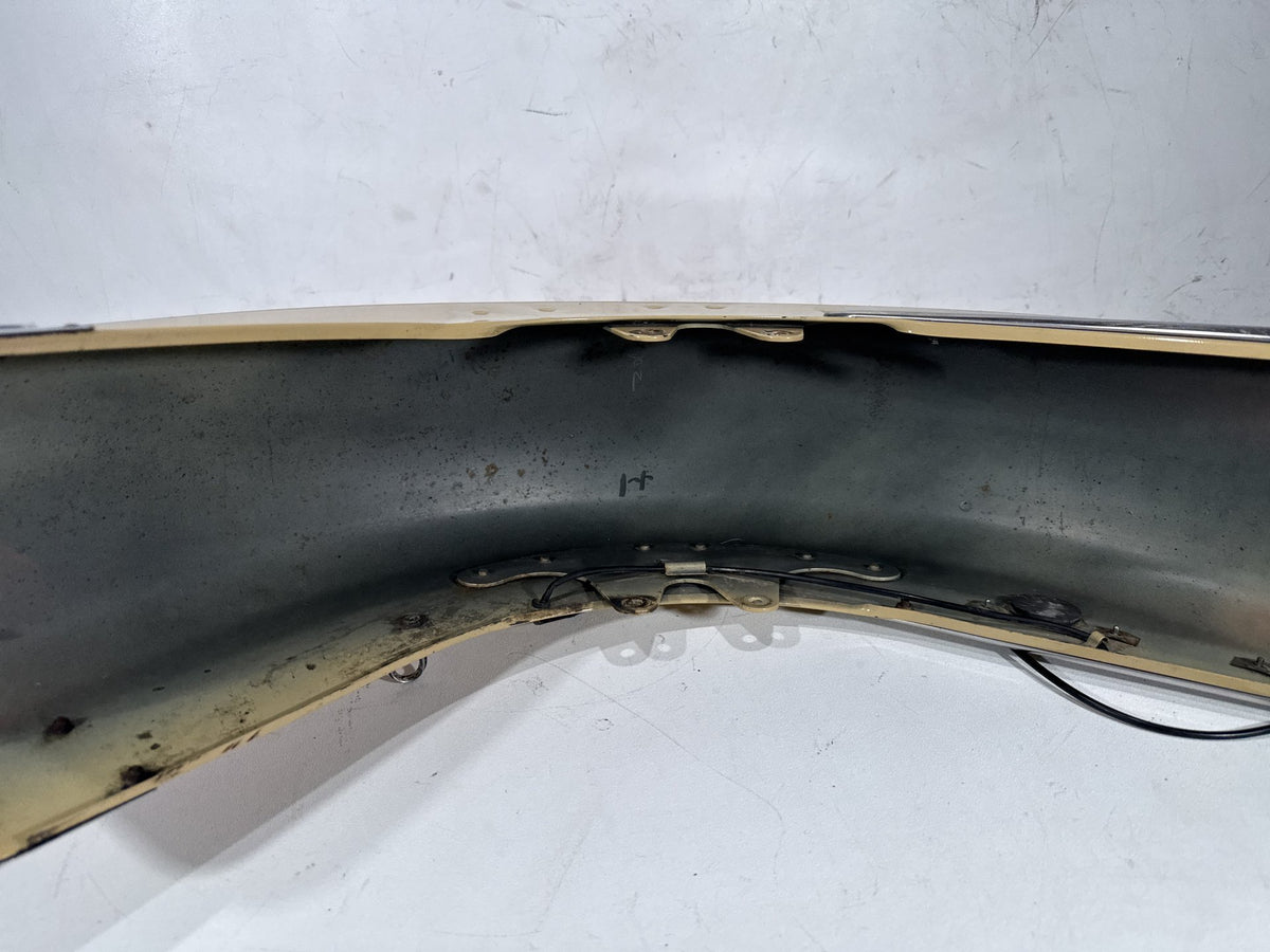 1995 Harley Heritage Softail Classic OEM Front Wheel Fender Shell Panel